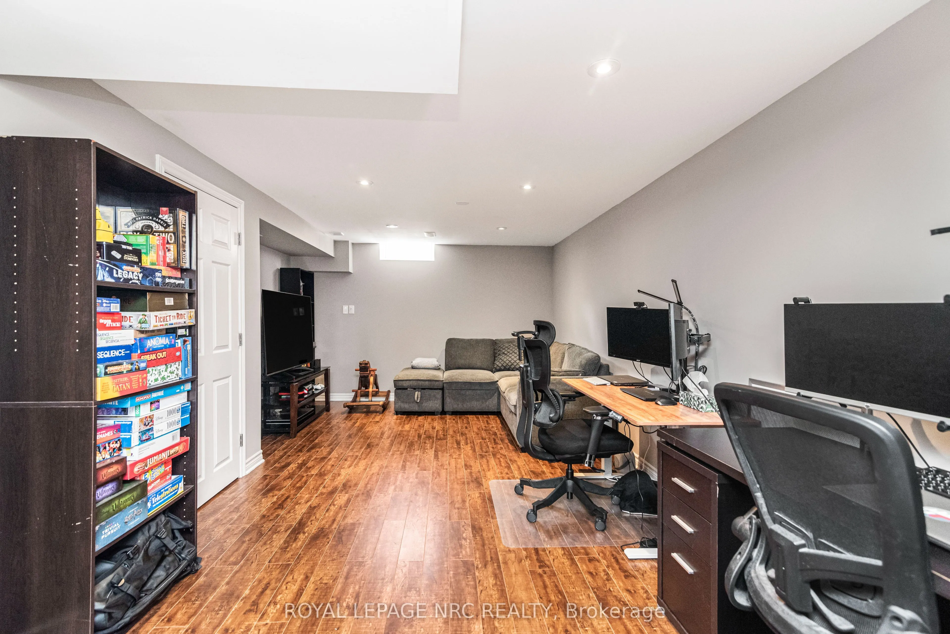 311 8 Highway #12