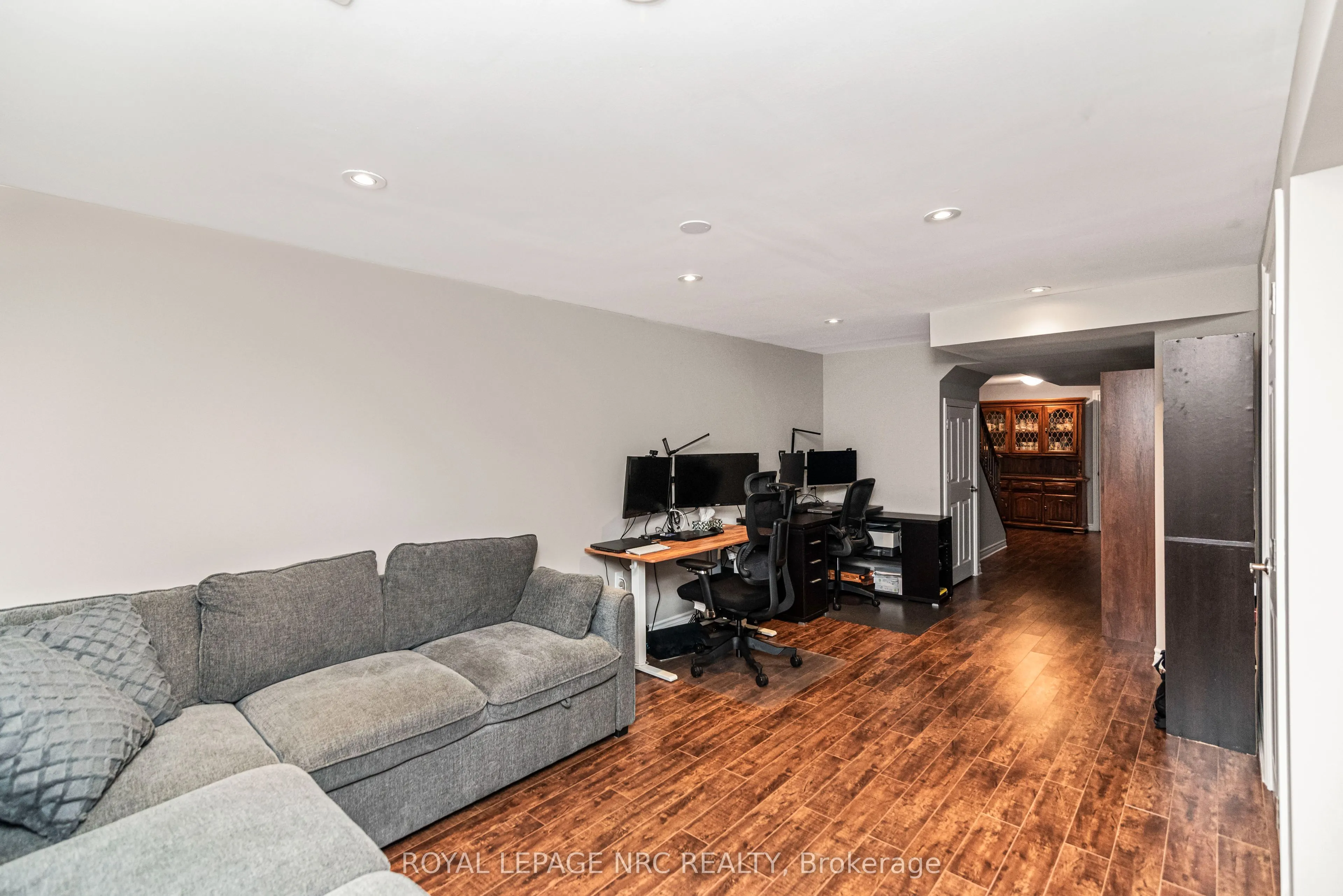 311 8 Highway #12