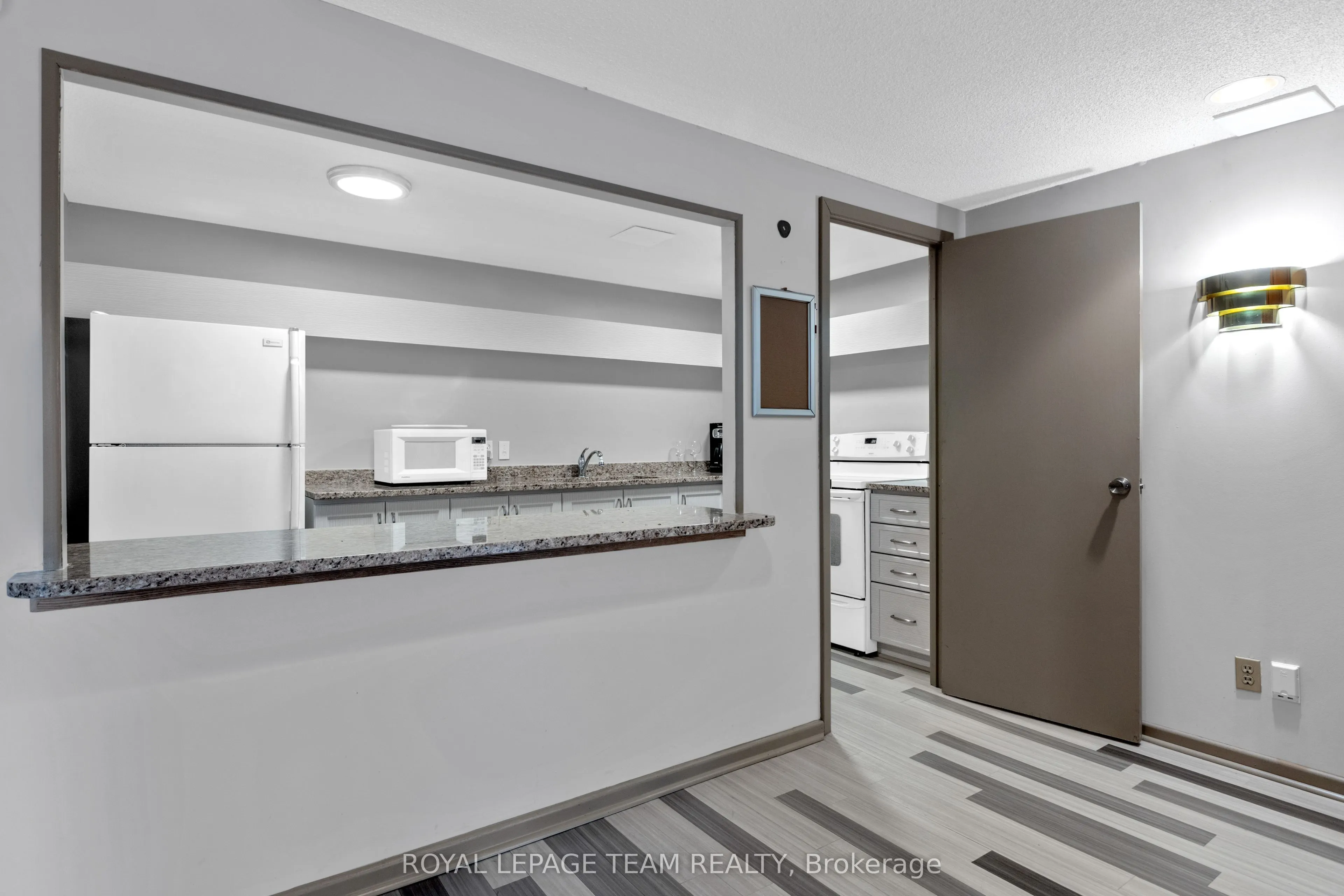 60 McLeod Street #103