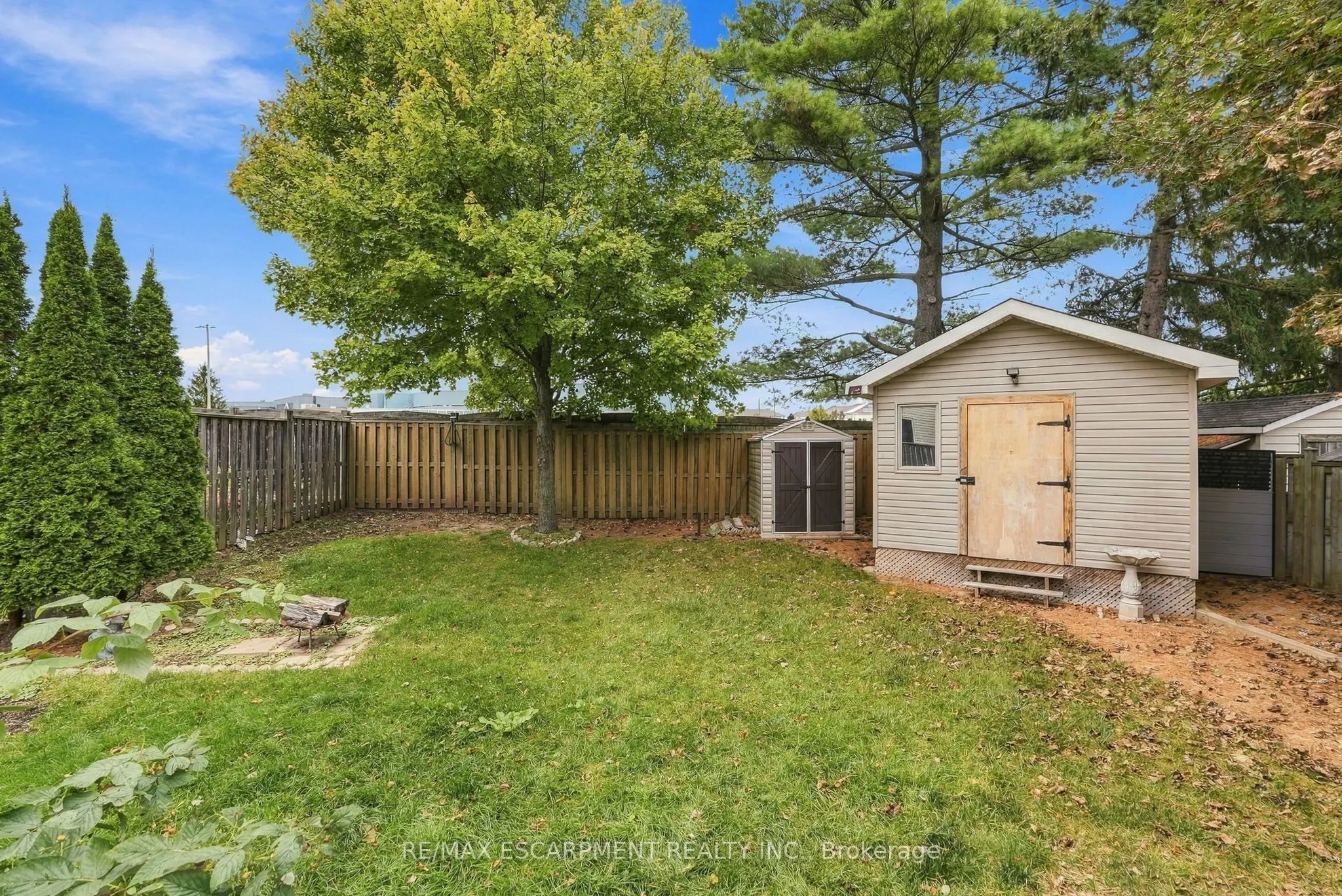 231 PARKSIDE Drive