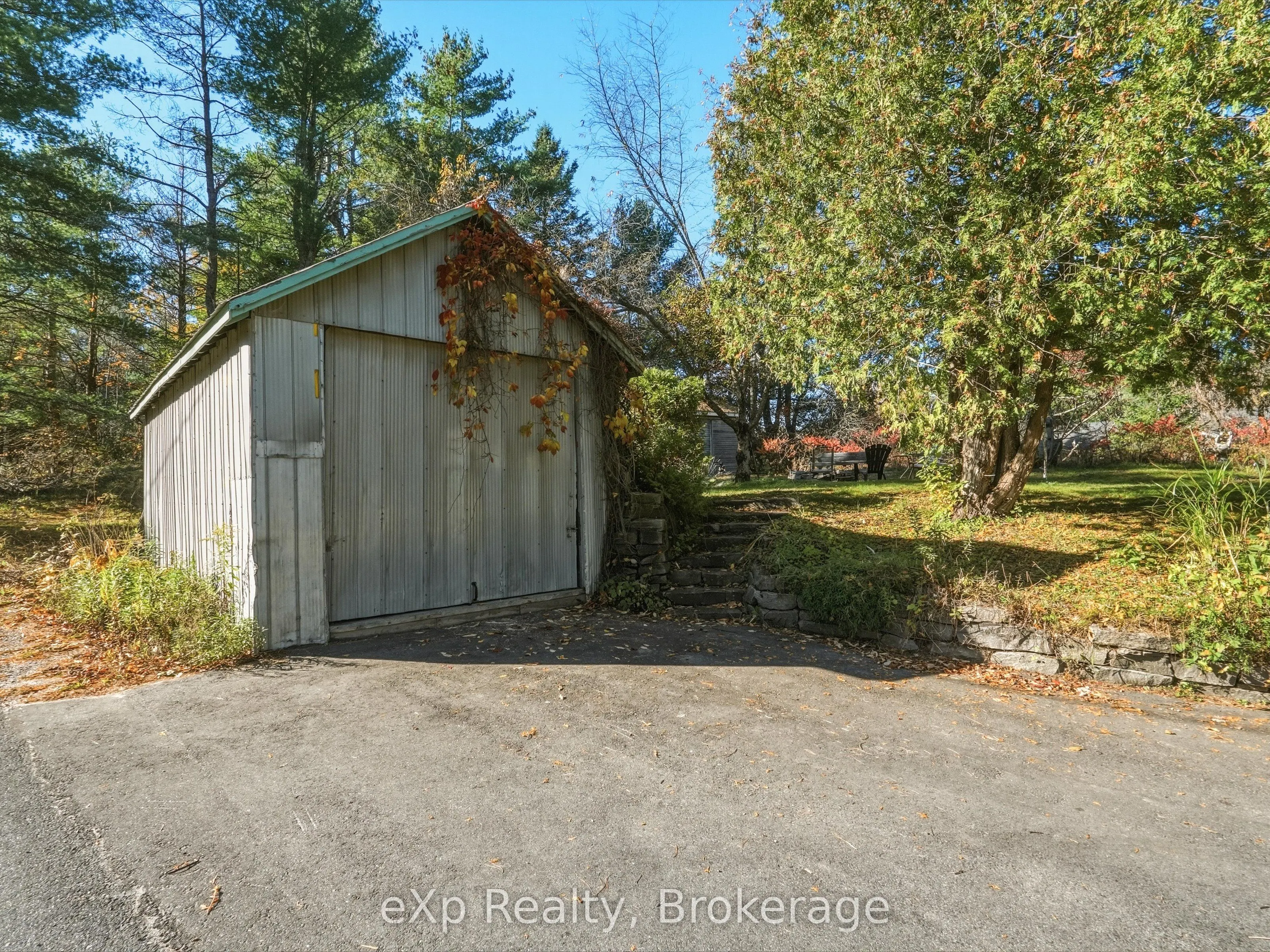1002 Silver Lake Road