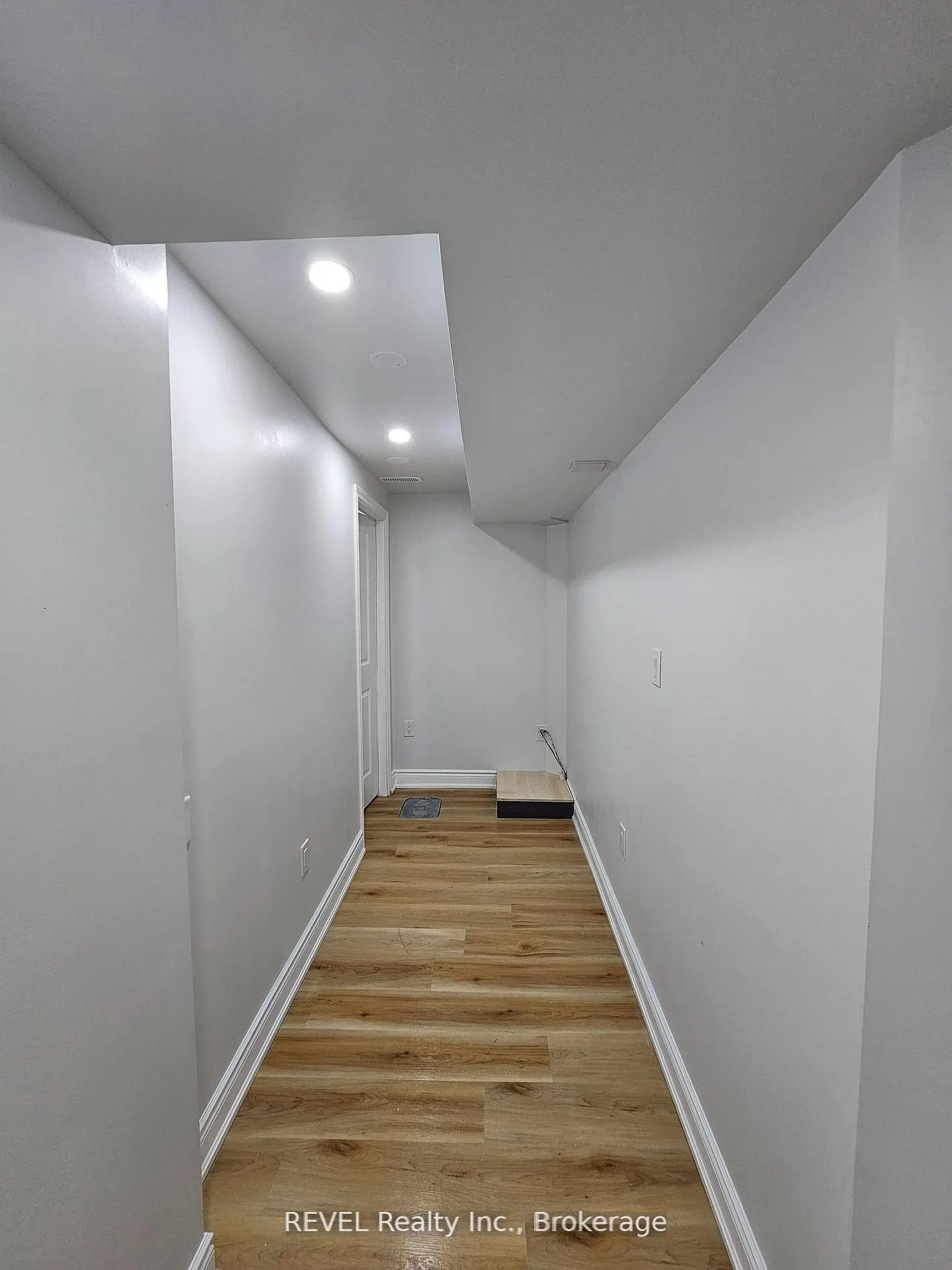7897 HACKBERRY Trail #BASEMENT