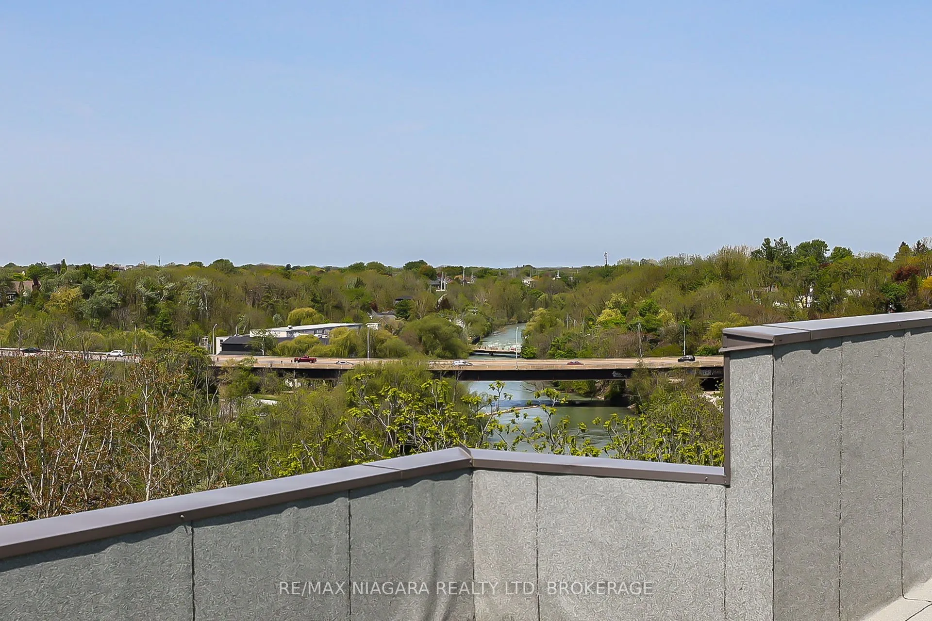 77 Yates Street #505
