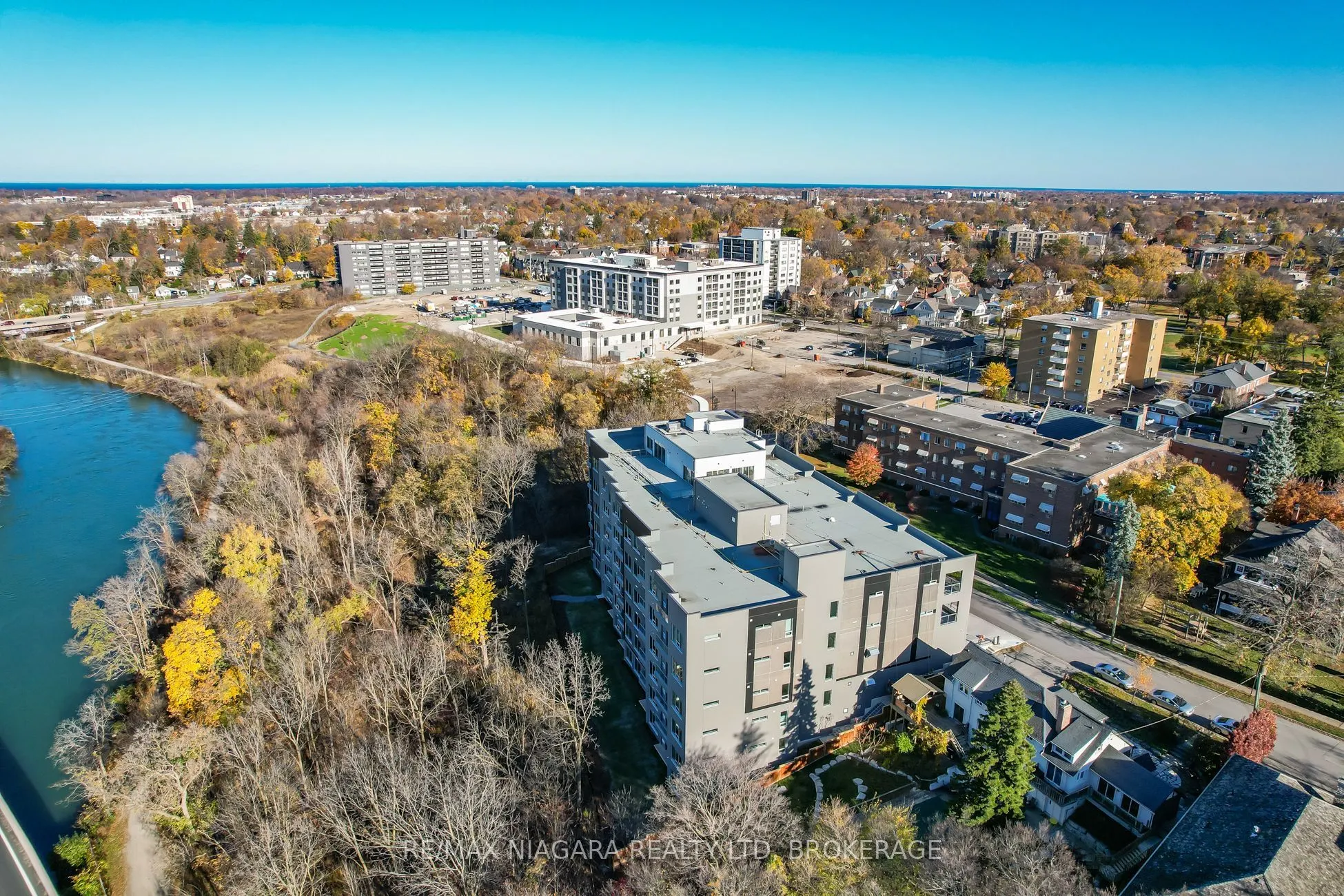77 Yates Street #505