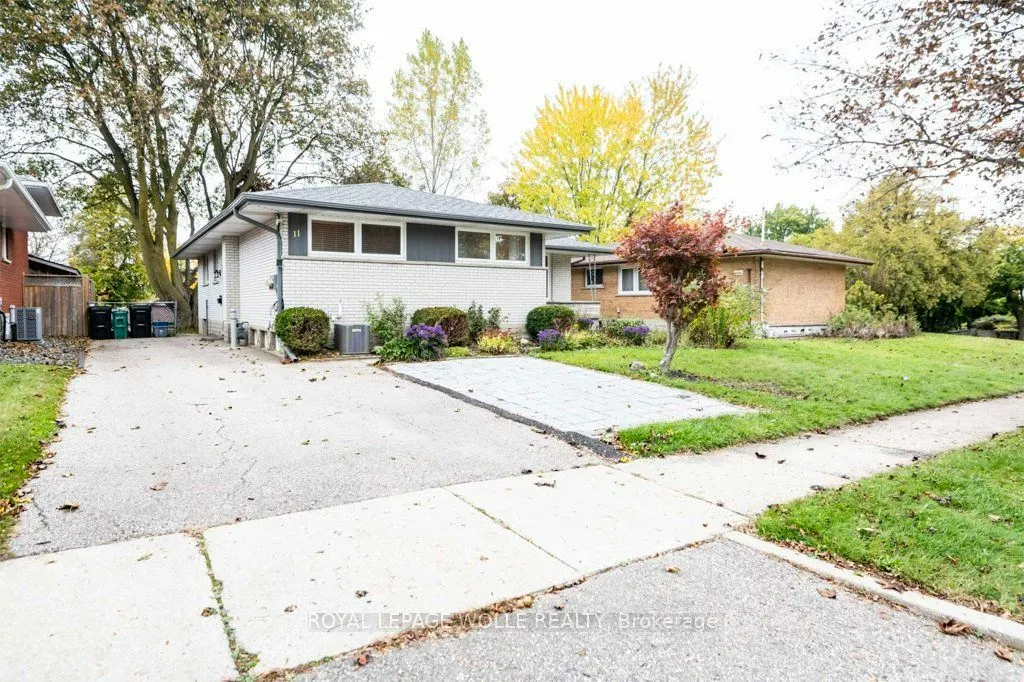 11 Duncairn Avenue