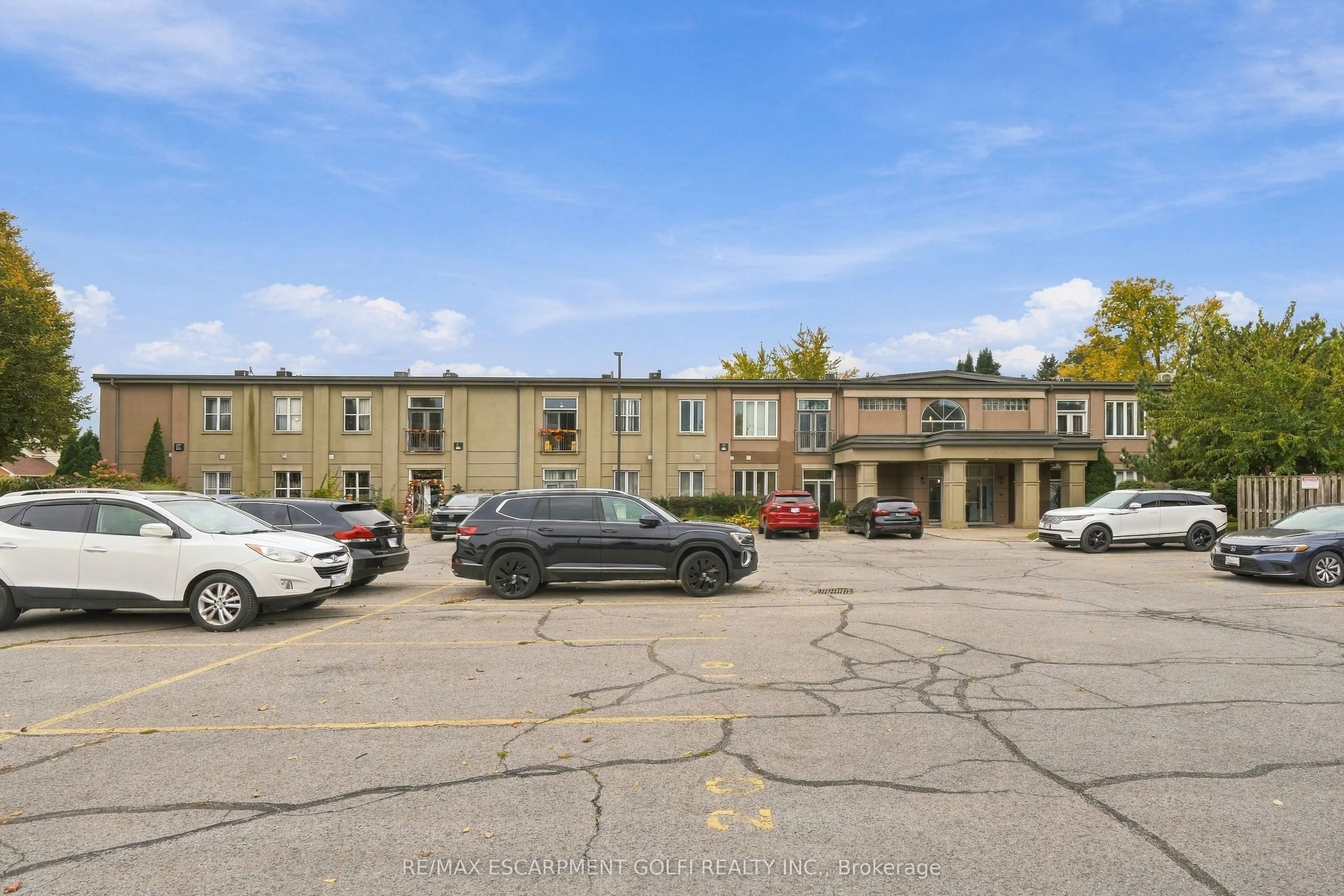 6365 Drummond Road #105