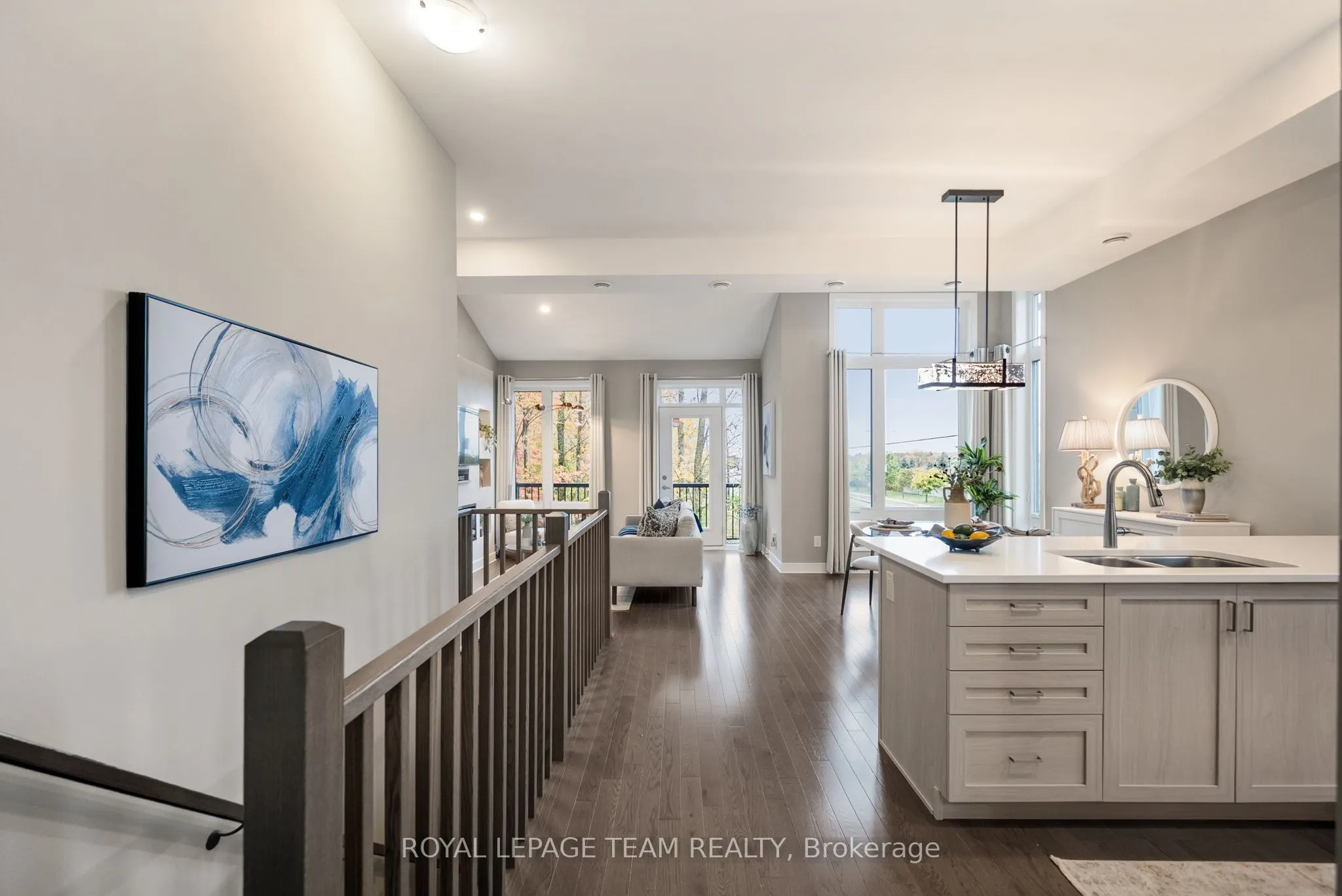 550 Crescendo Private #26