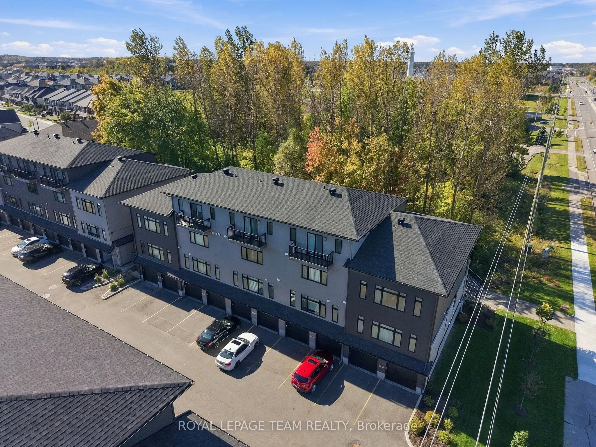 550 Crescendo Private #26