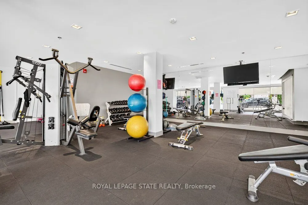 10 Esplanade Lane #511