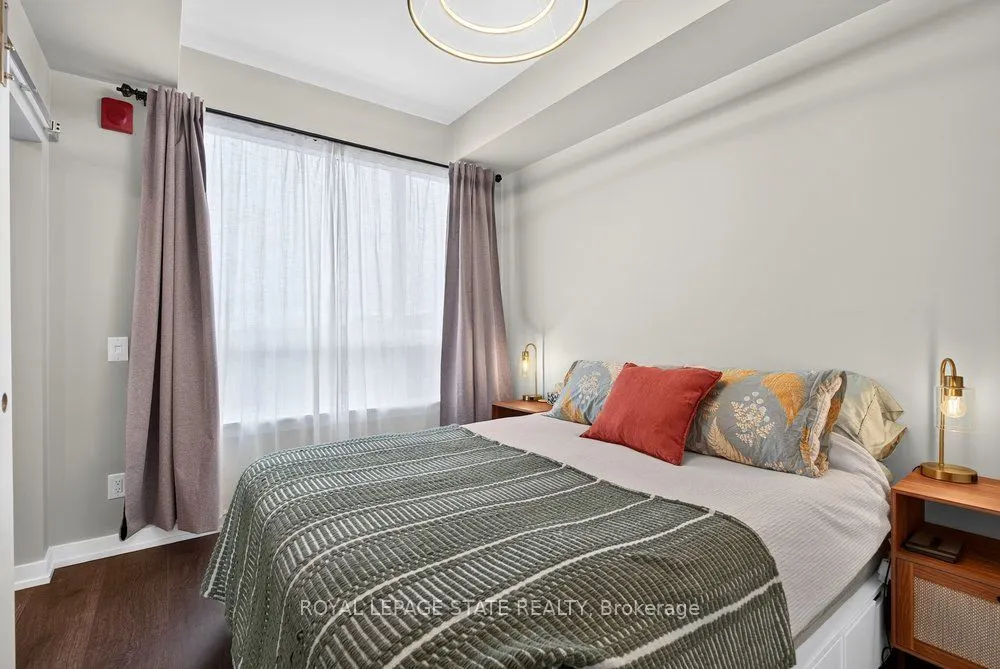 10 Esplanade Lane #511