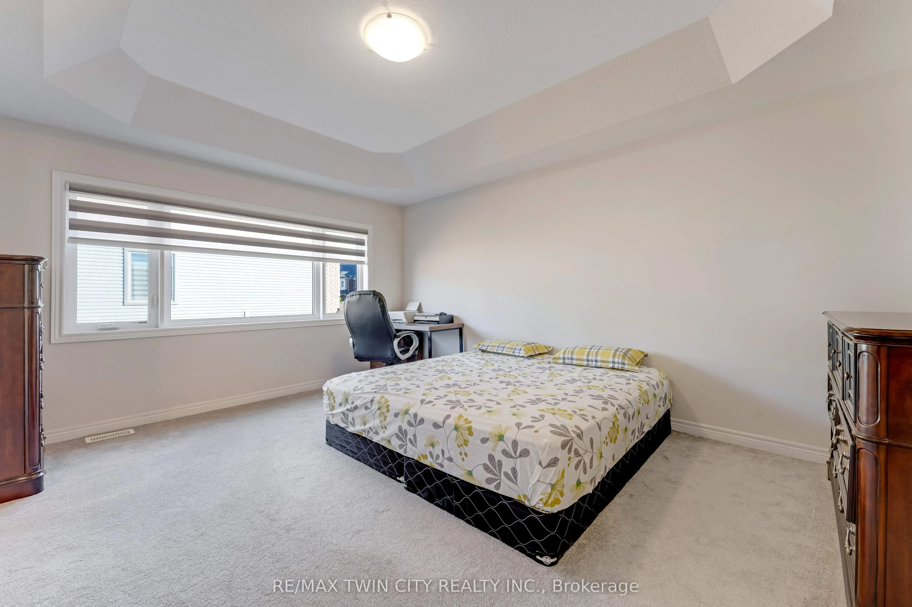 106 HALDIMAND Street