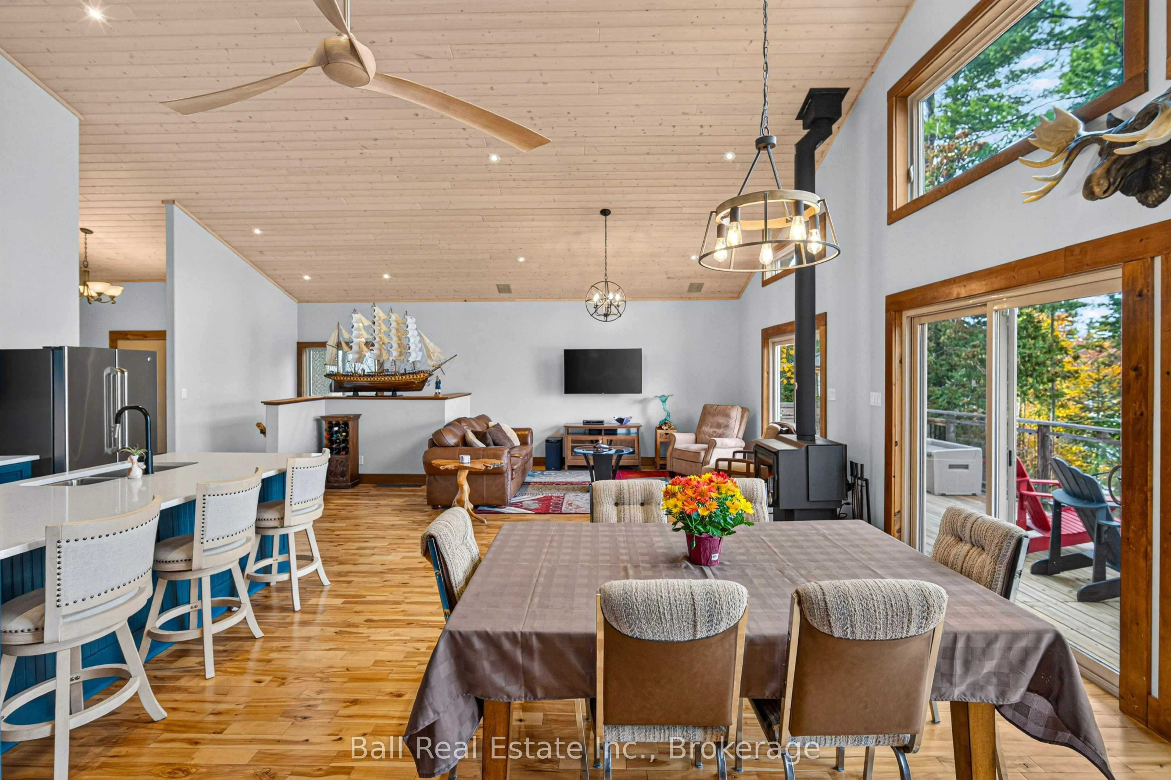 1718 South Bayshore Road W