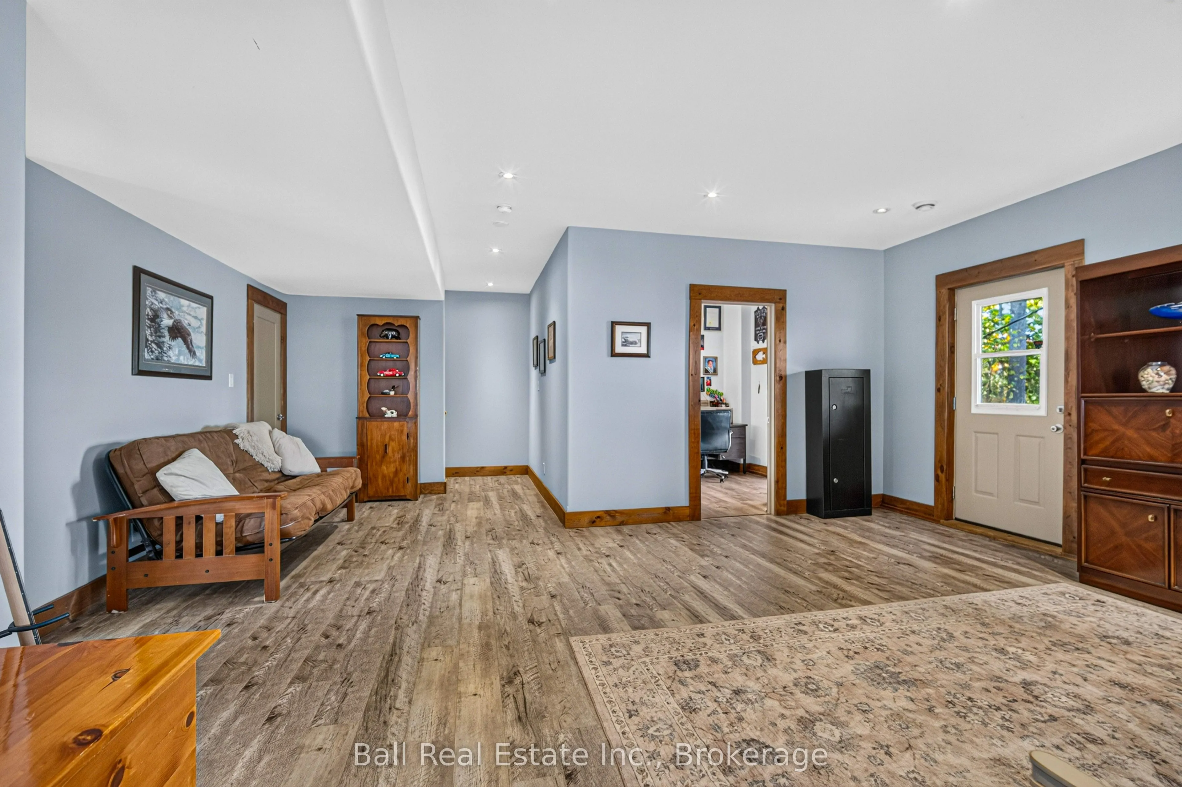 1718 South Bayshore Road W
