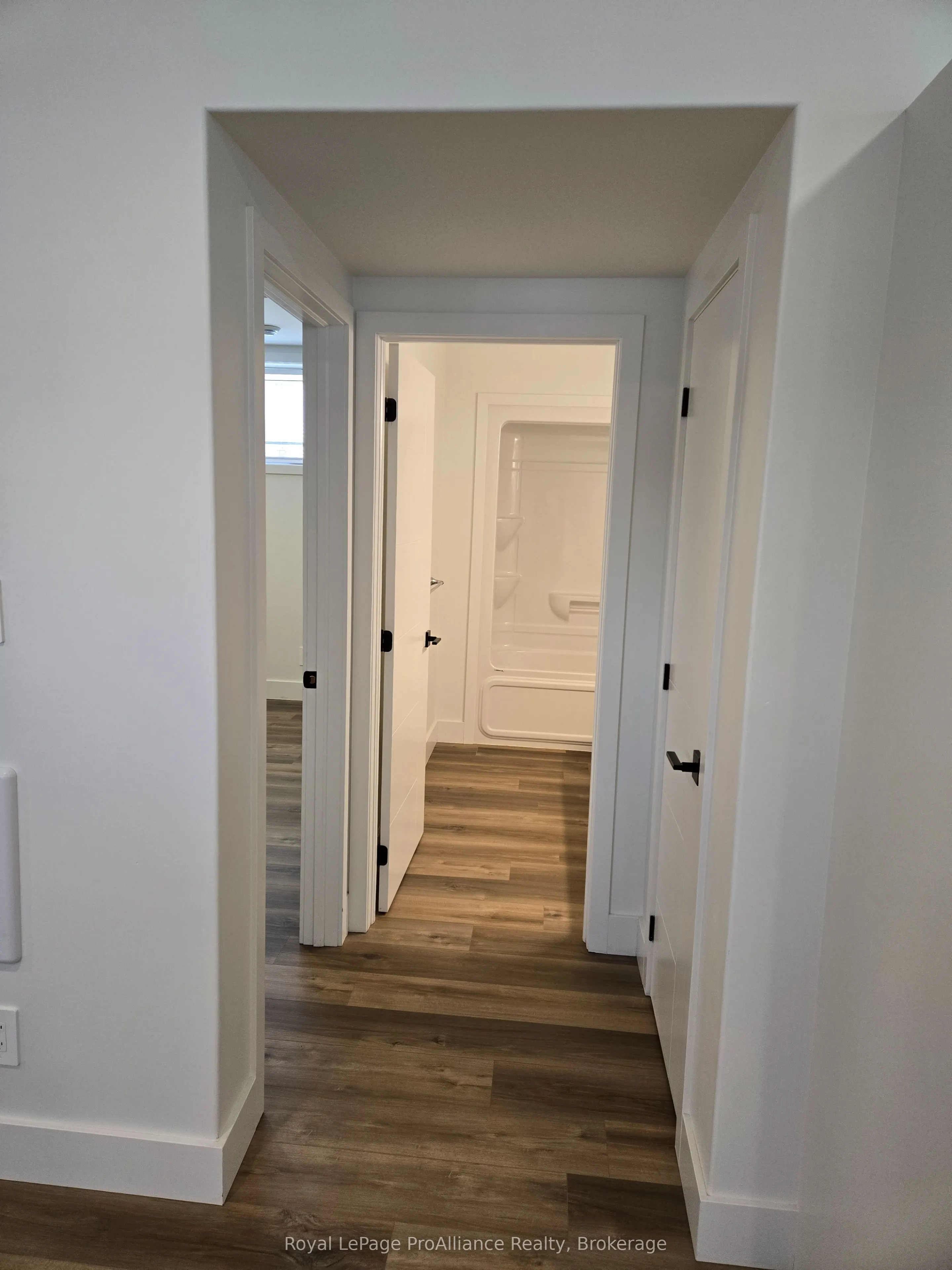 8 Aldersgate Drive #B