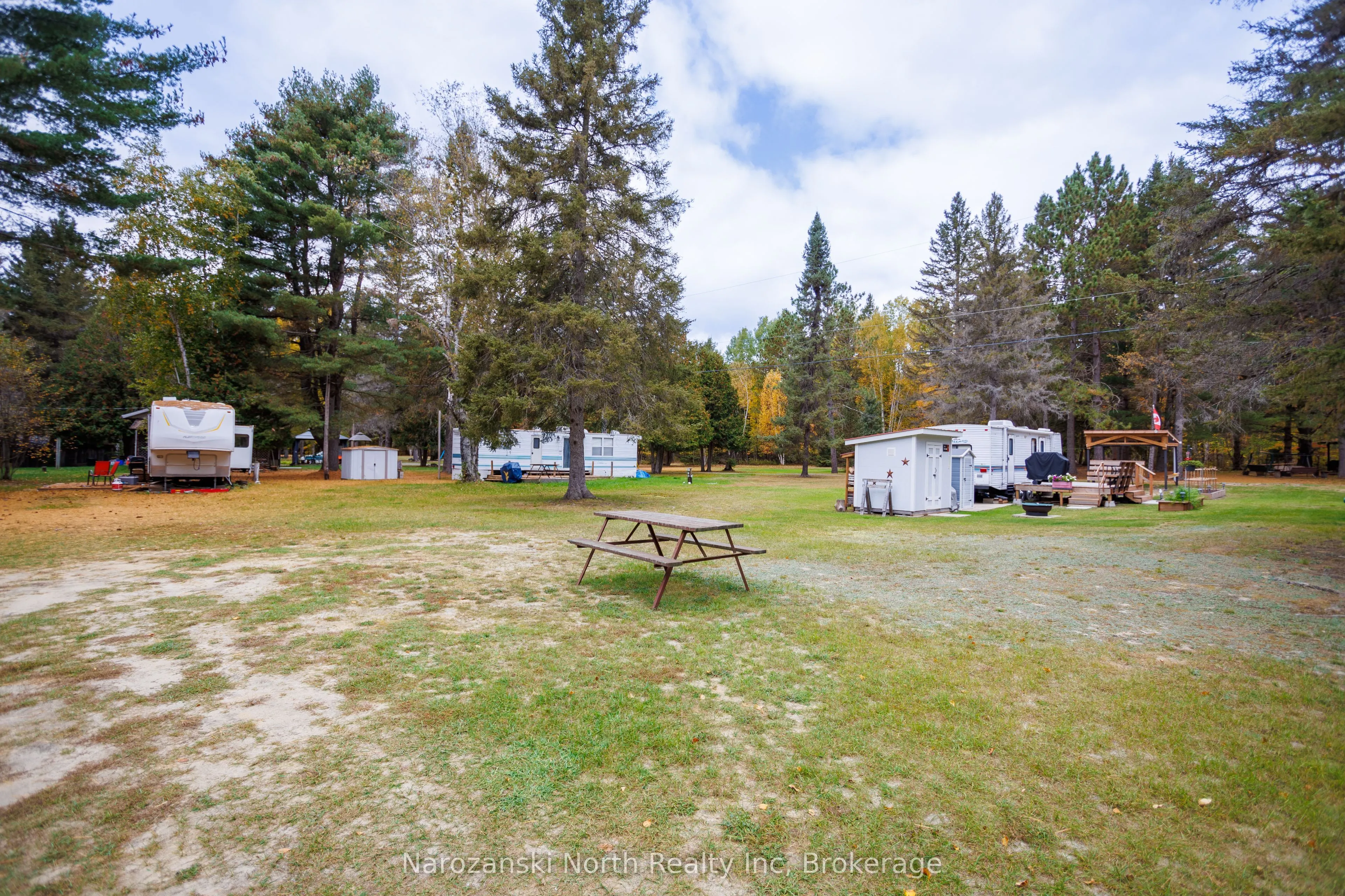 836 Lake Nipissing Road