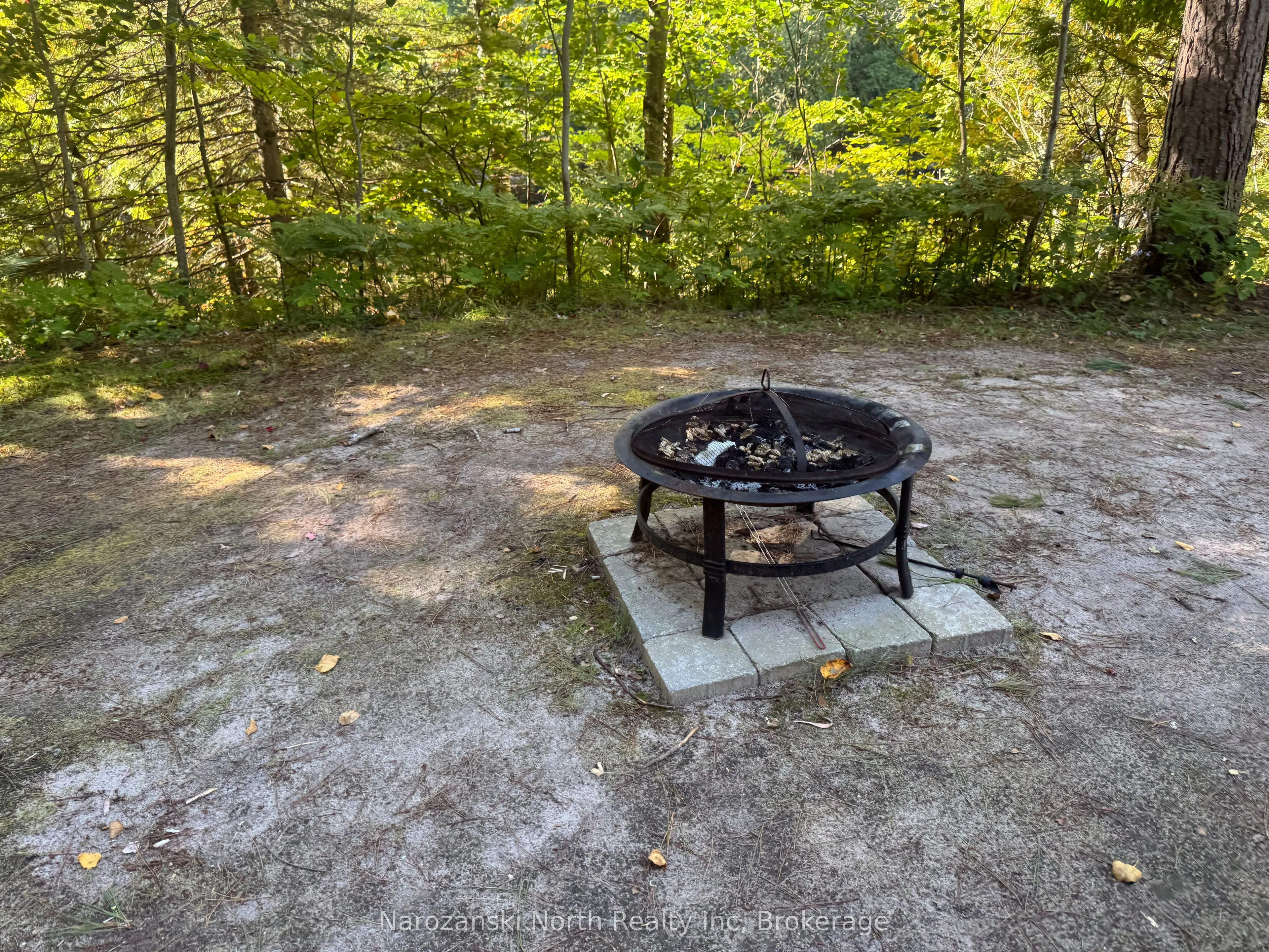 836 Lake Nipissing Road