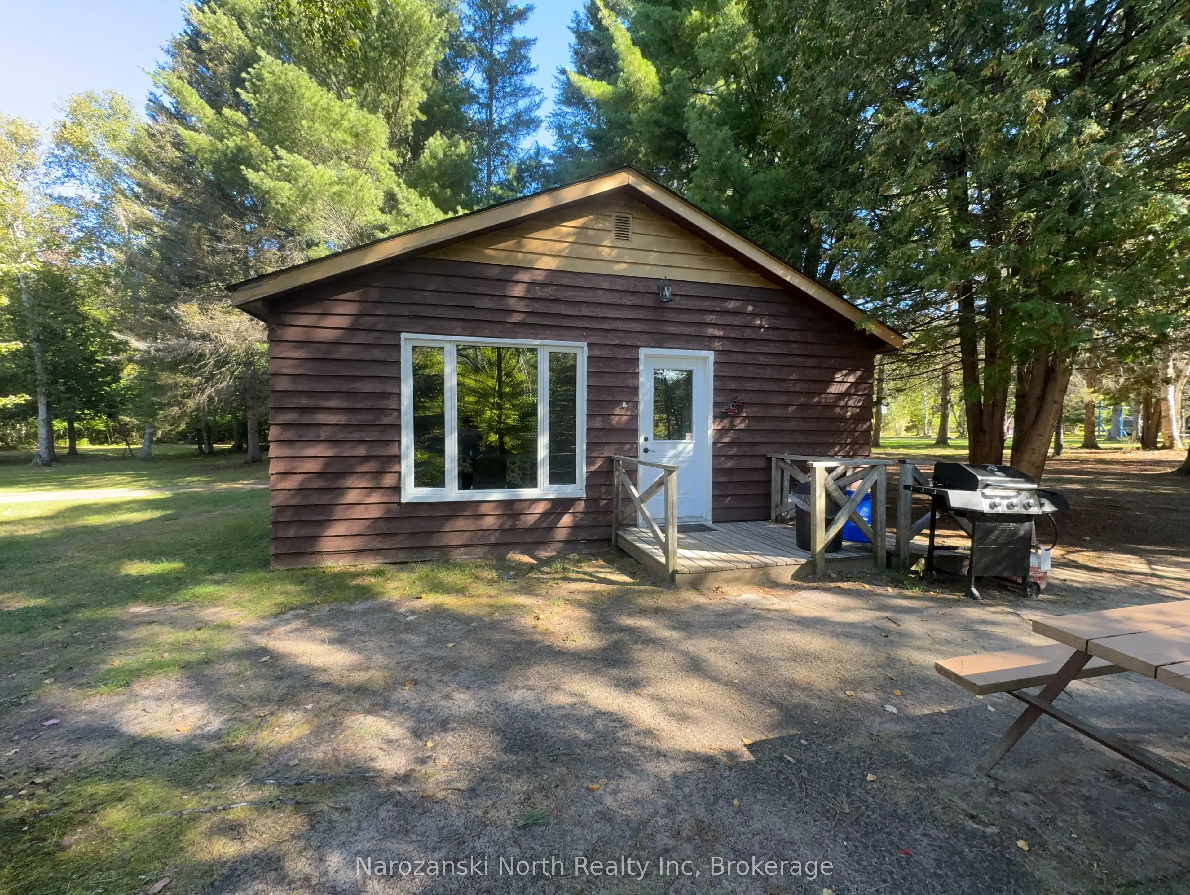 836 Lake Nipissing Road