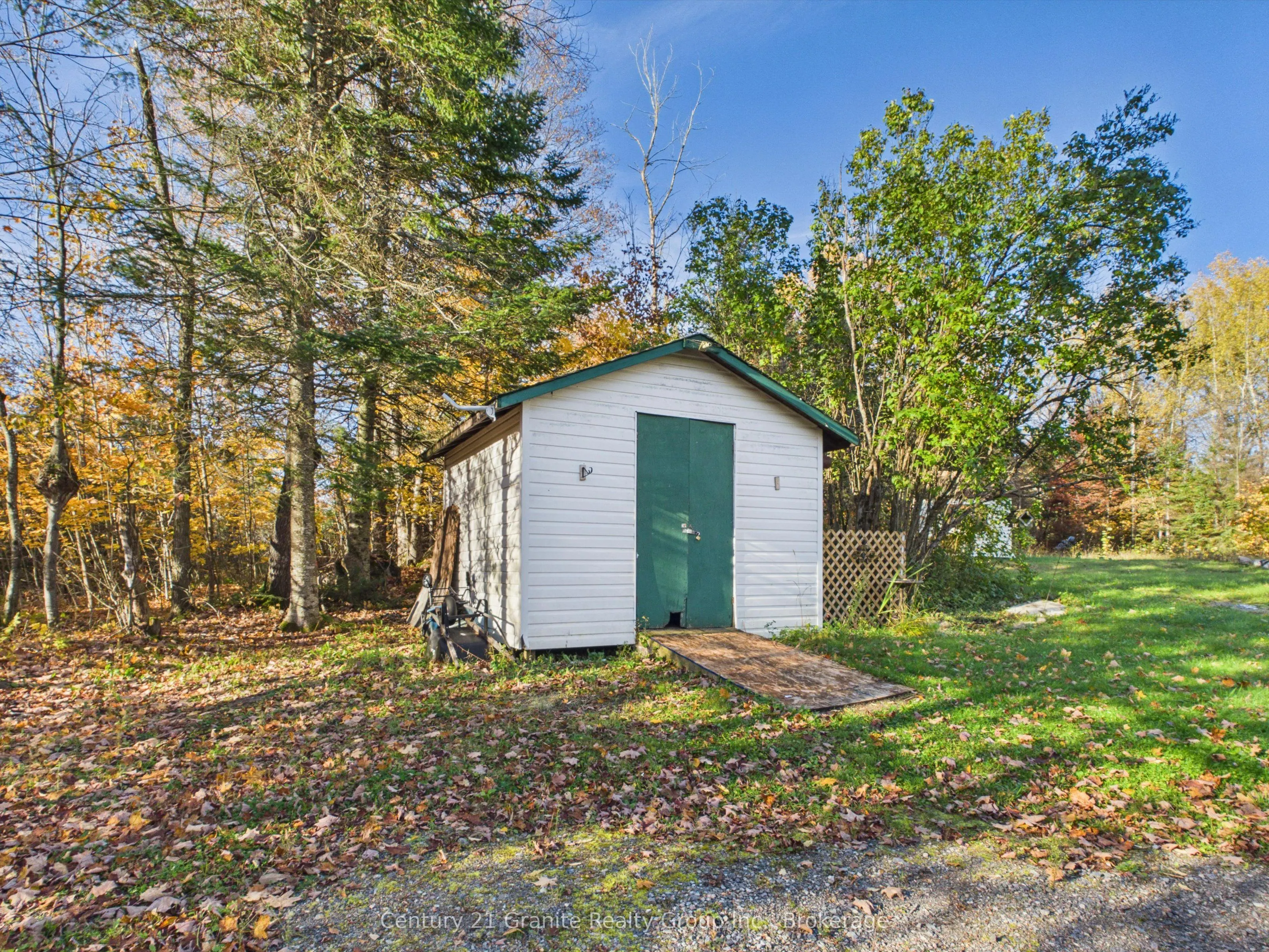 1060 Lees Road