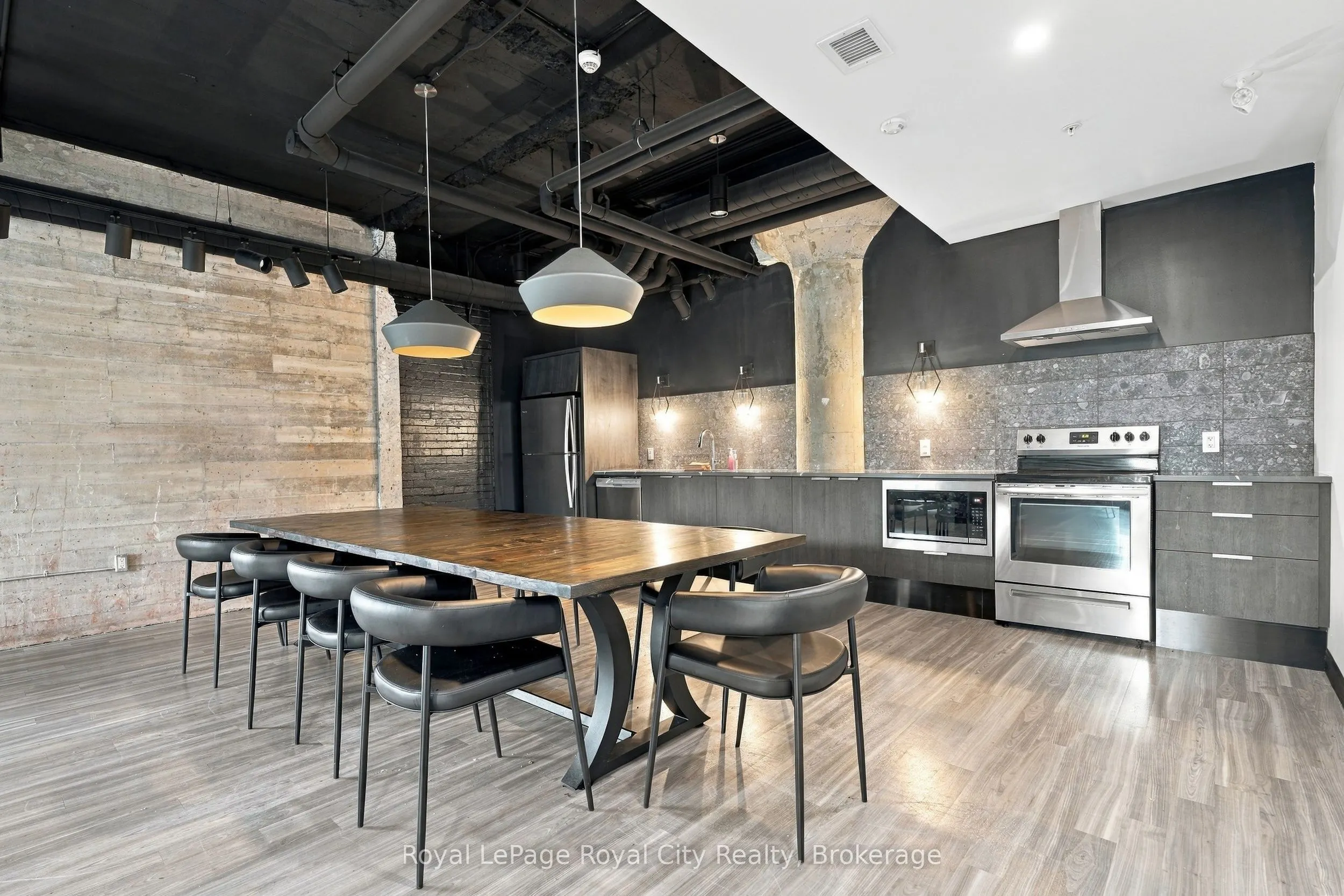 120 Huron Street #409
