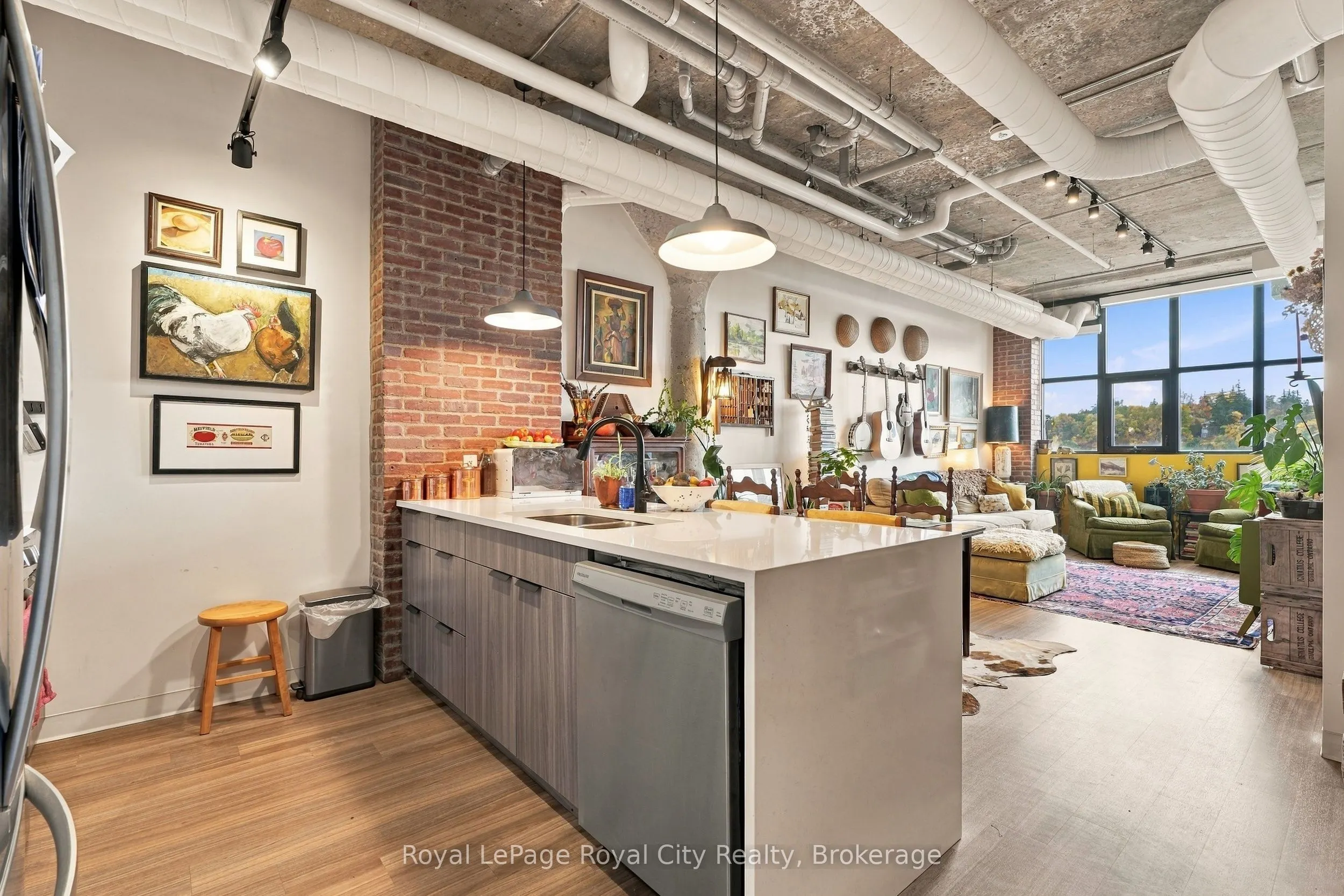 120 Huron Street #409