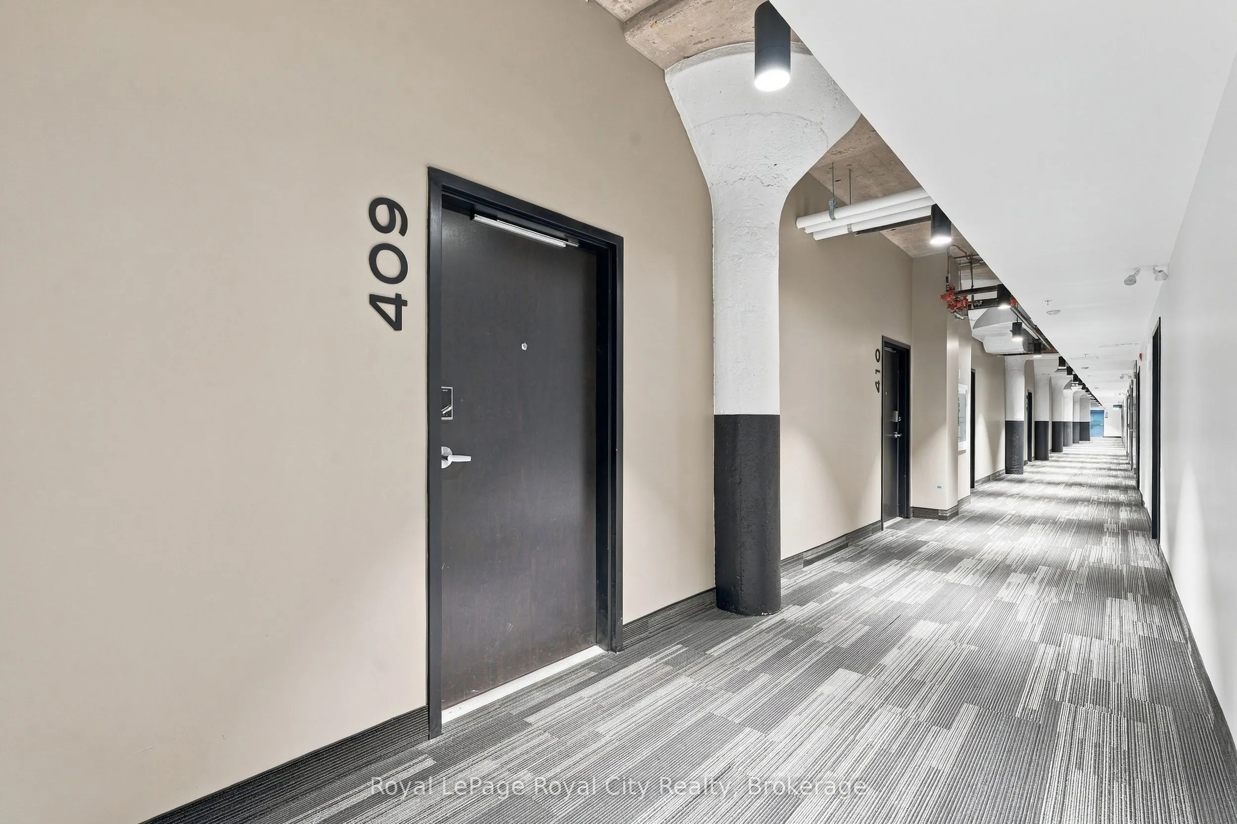 120 Huron Street #409