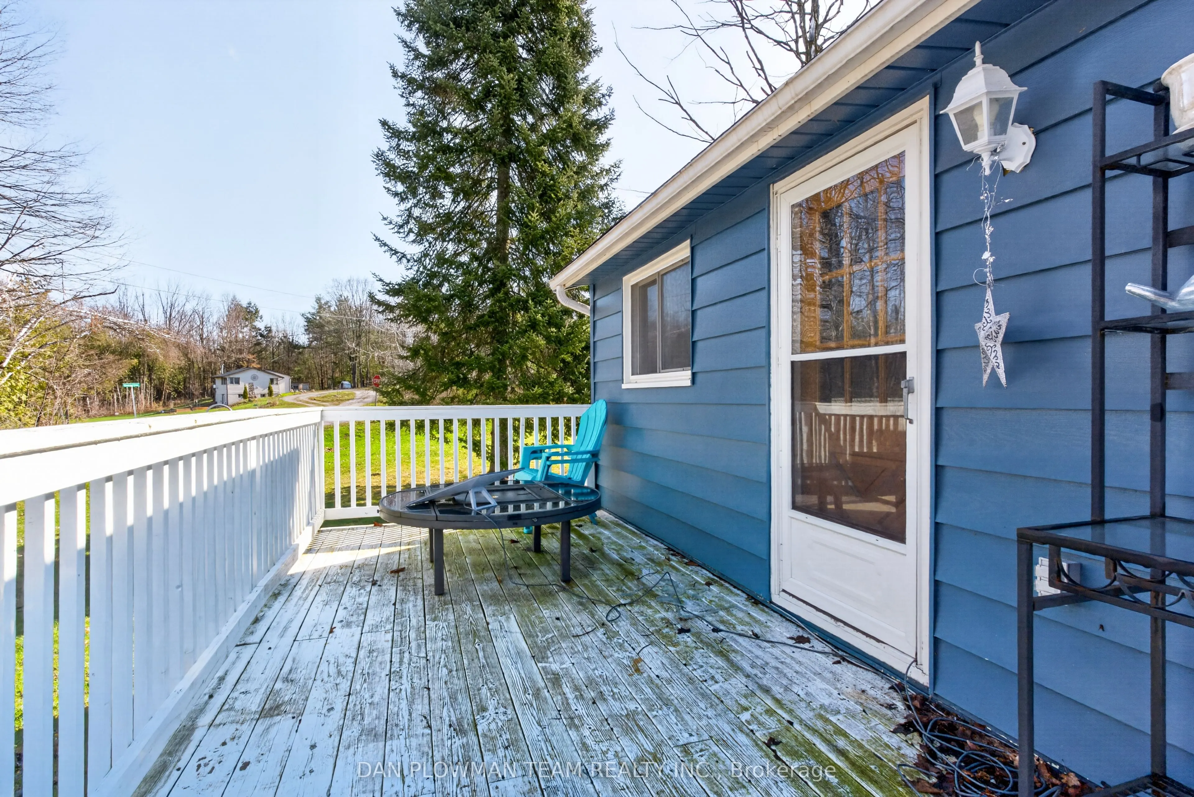 1545 Westview Crescent