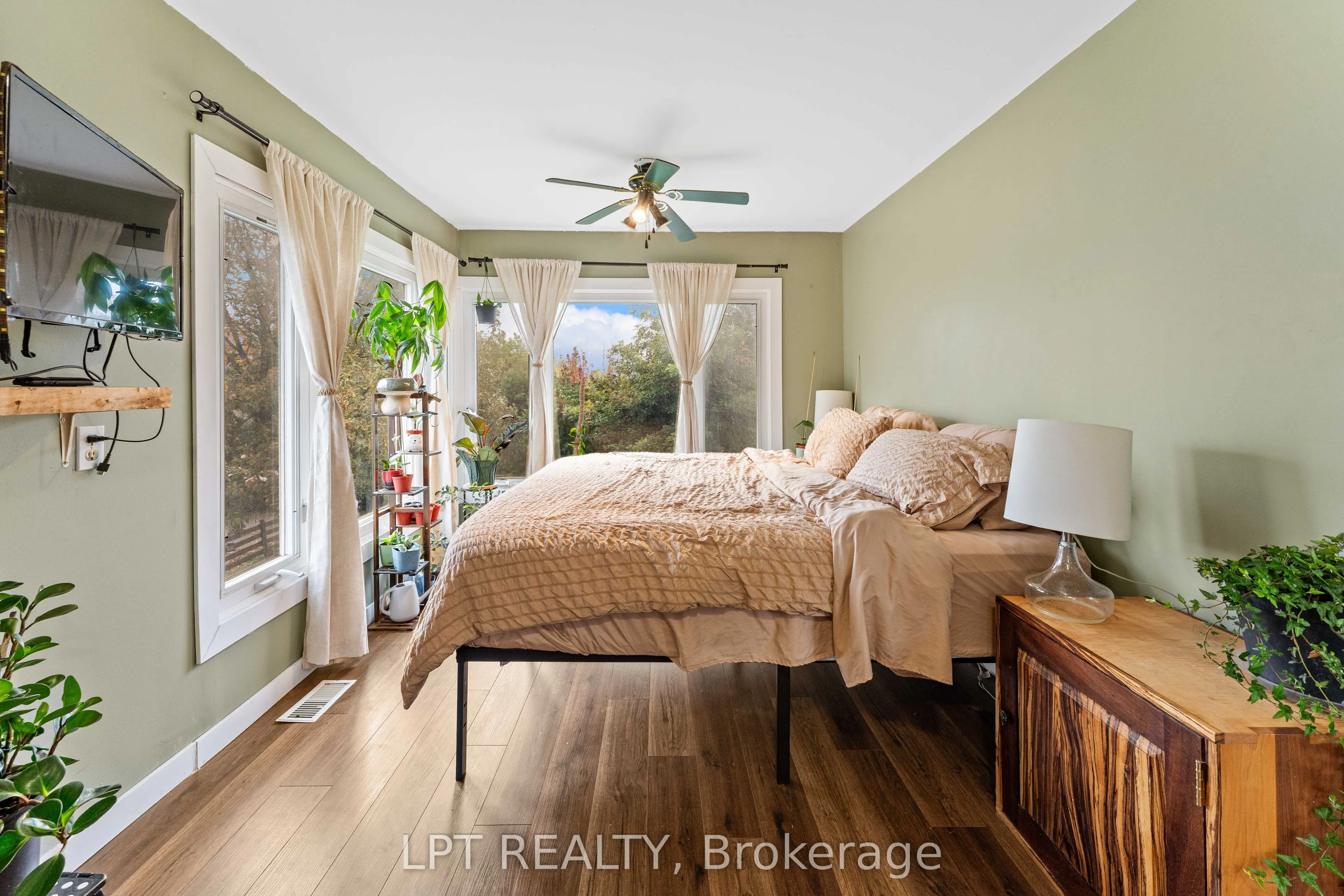 75 Wakeford Road