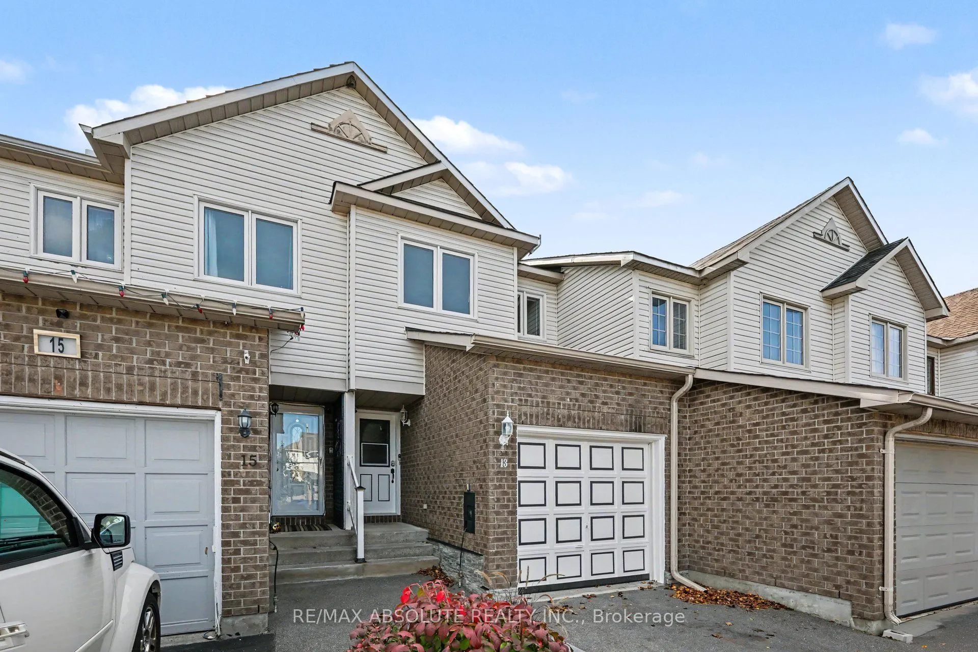 13 Spruce Crescent