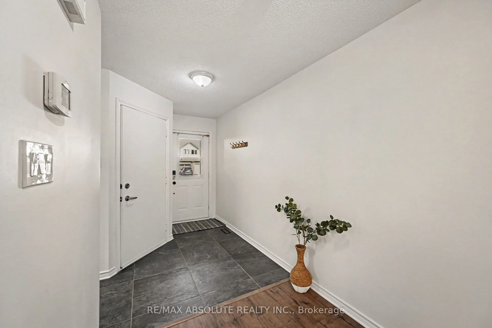 13 Spruce Crescent