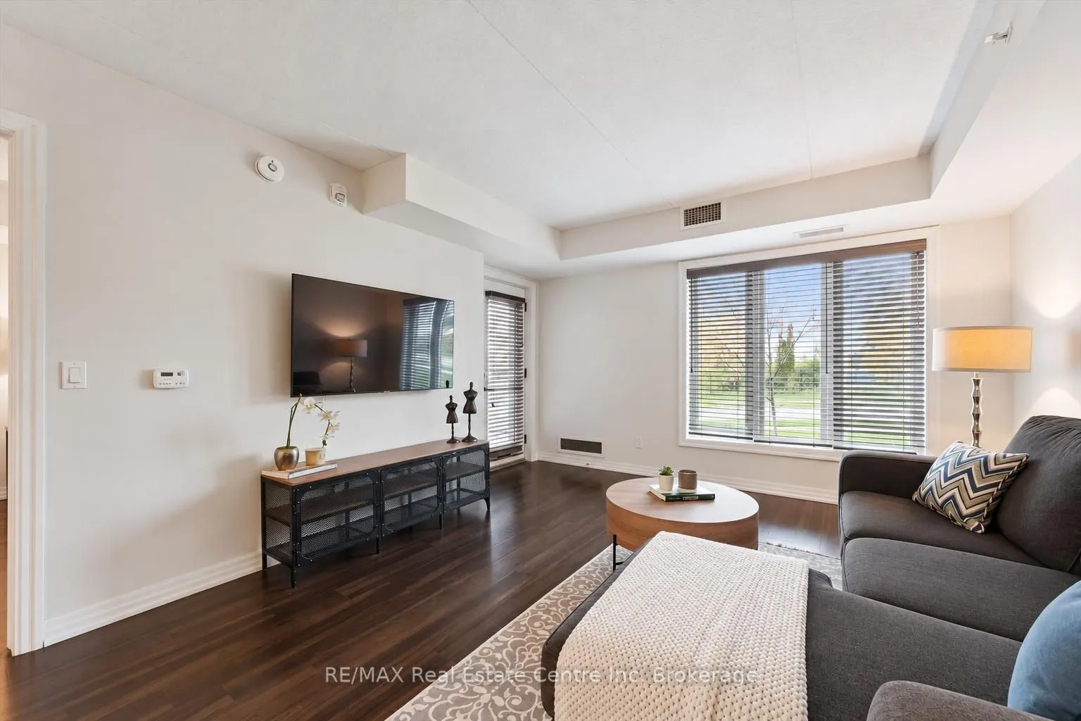 104 SUMMIT RIDGE Drive #106
