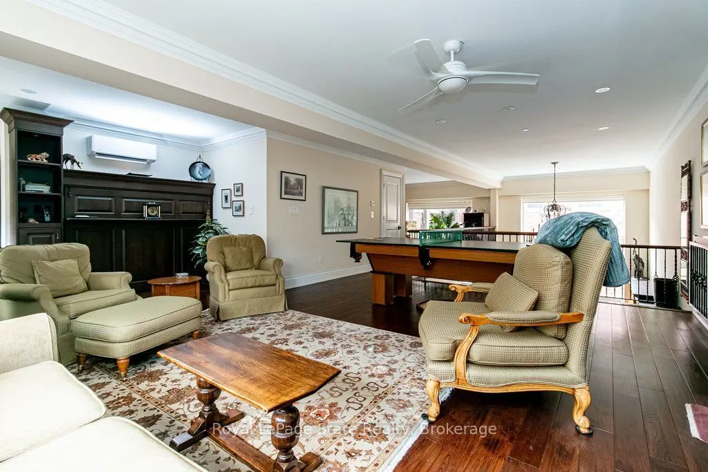 397 King Street W #214