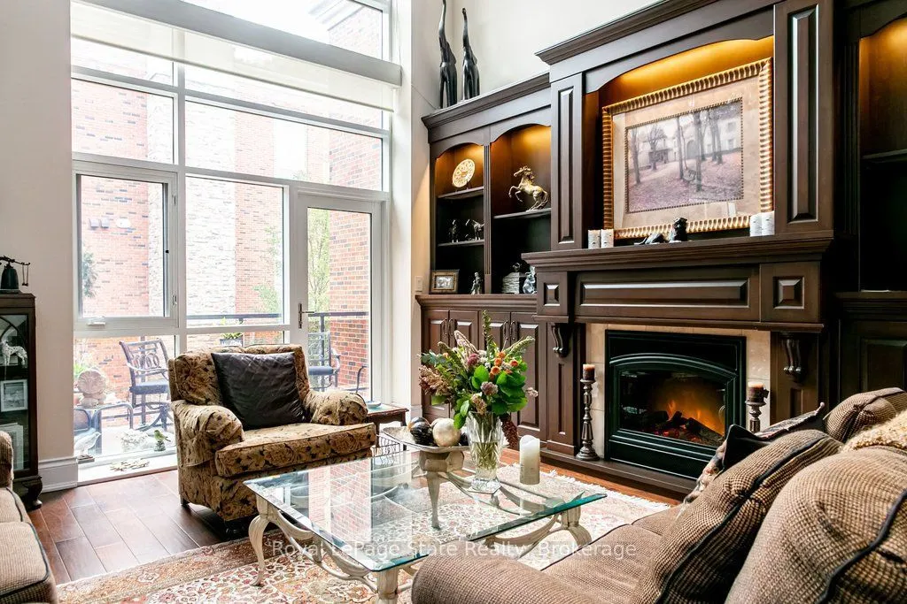 397 King Street W #214