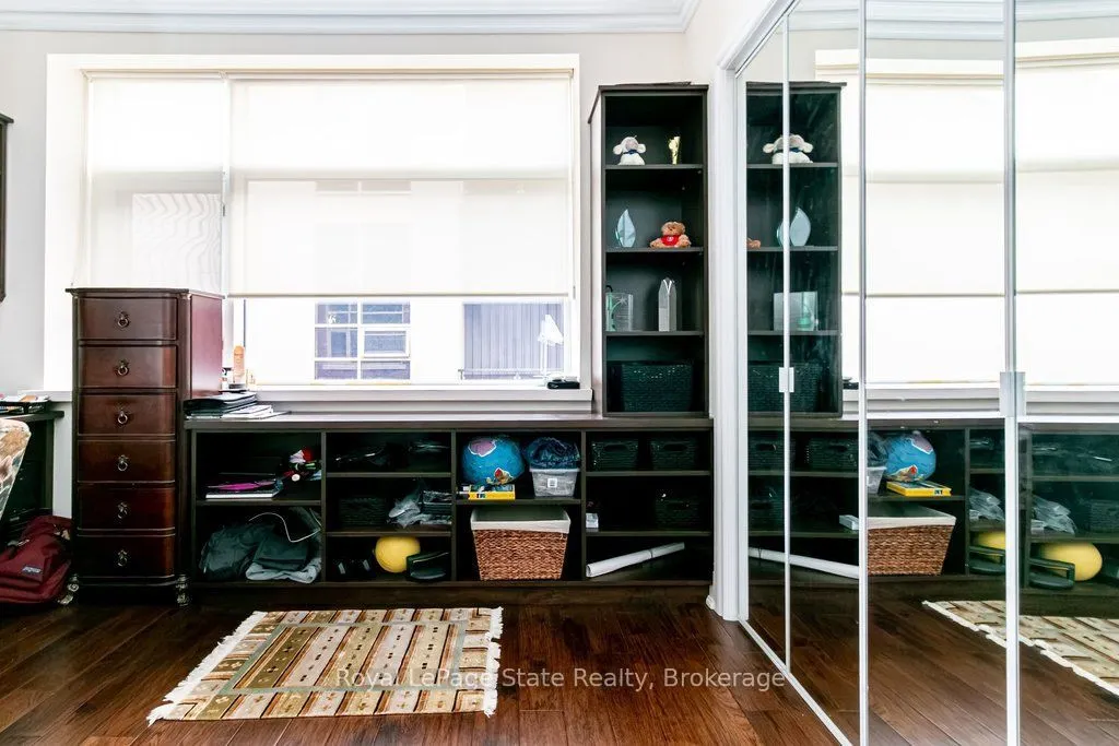 397 King Street W #214