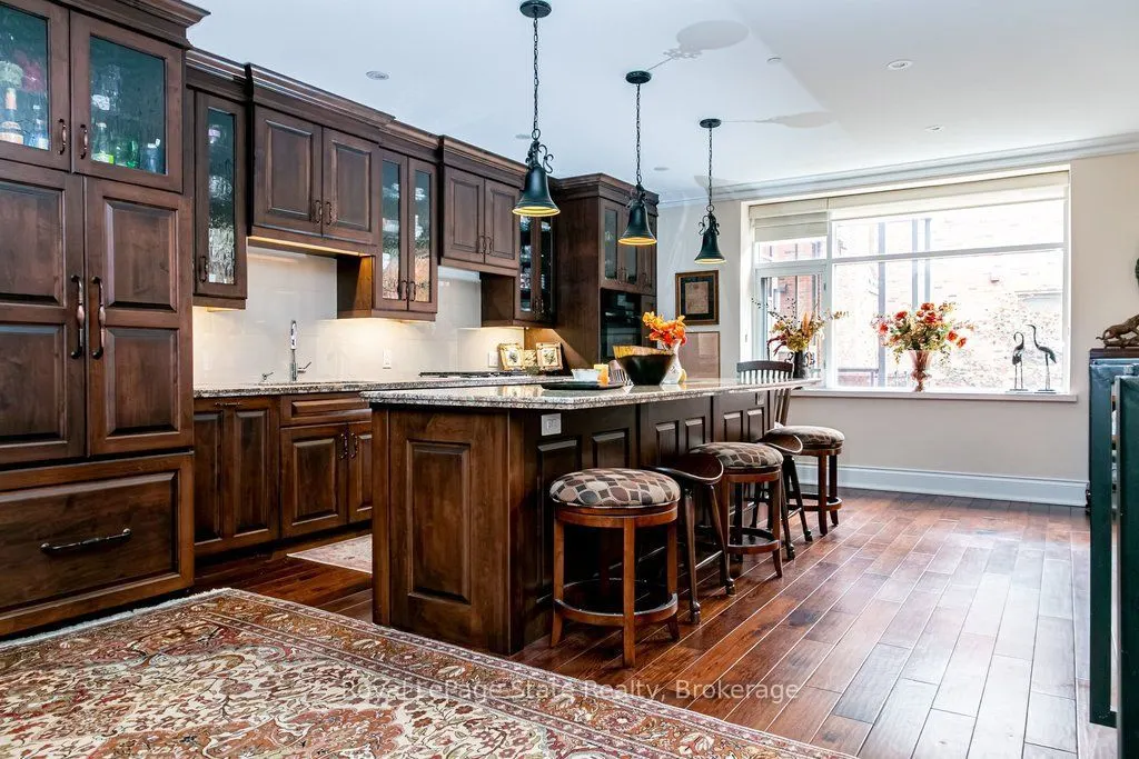 397 King Street W #214
