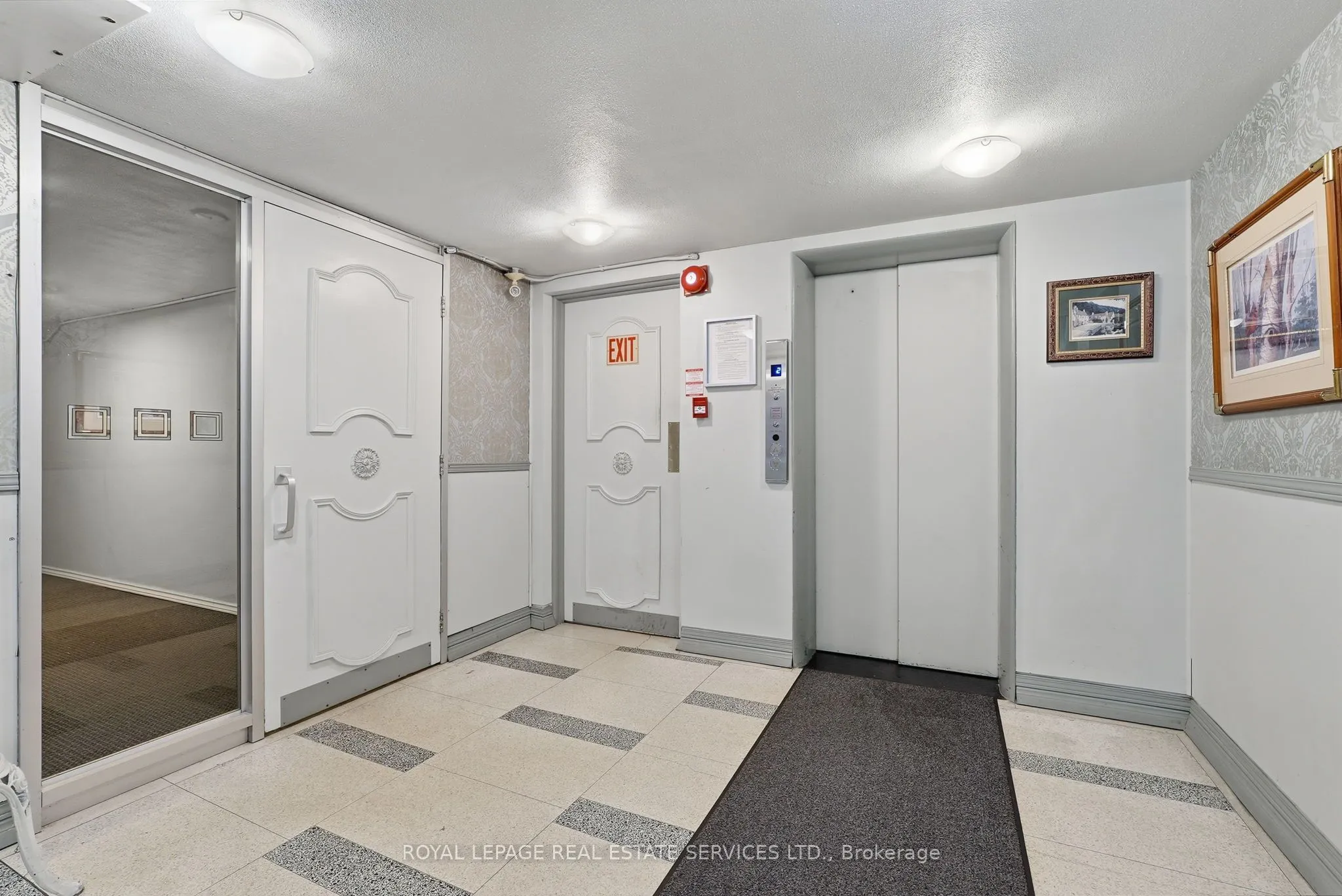 107 St. Joseph's Drive #208