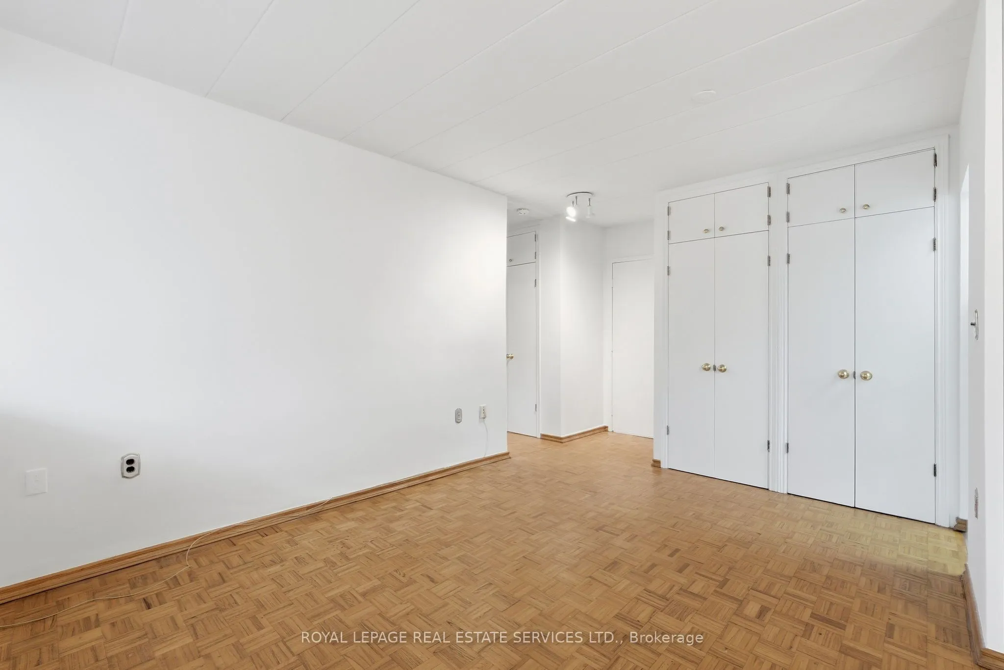 107 St. Joseph's Drive #208