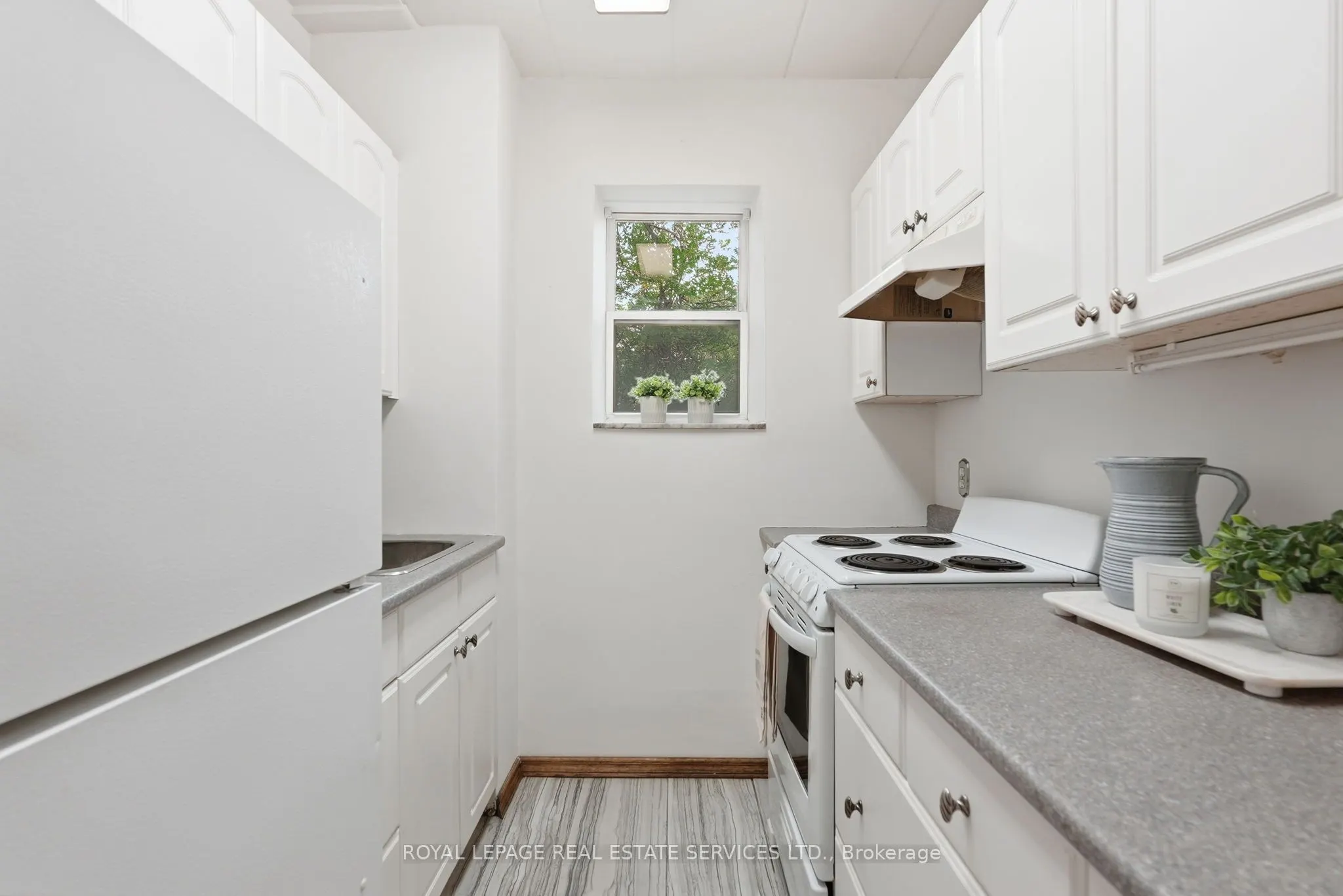 107 St. Joseph's Drive #208