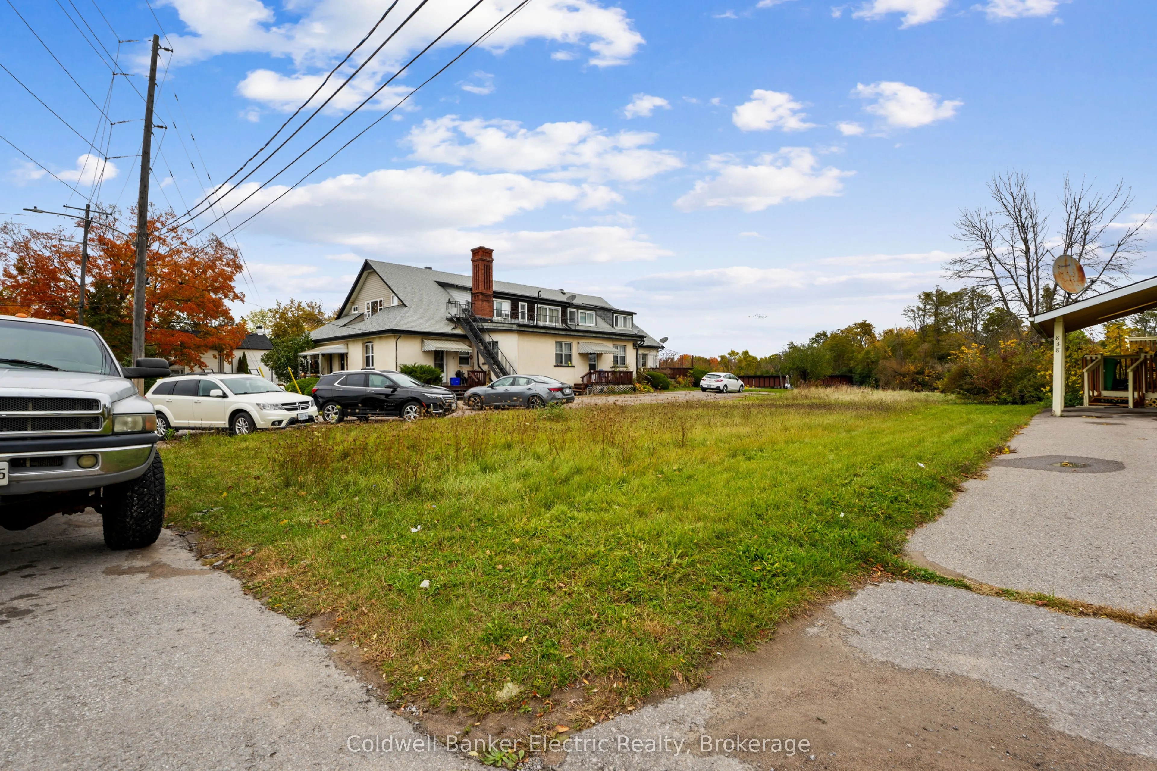 842 Haggart Street