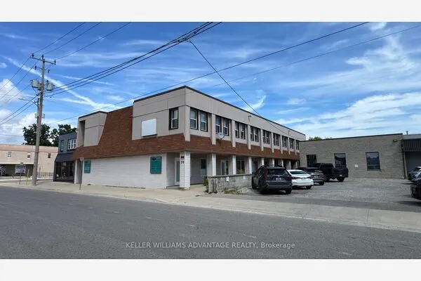 39 Kent Street N