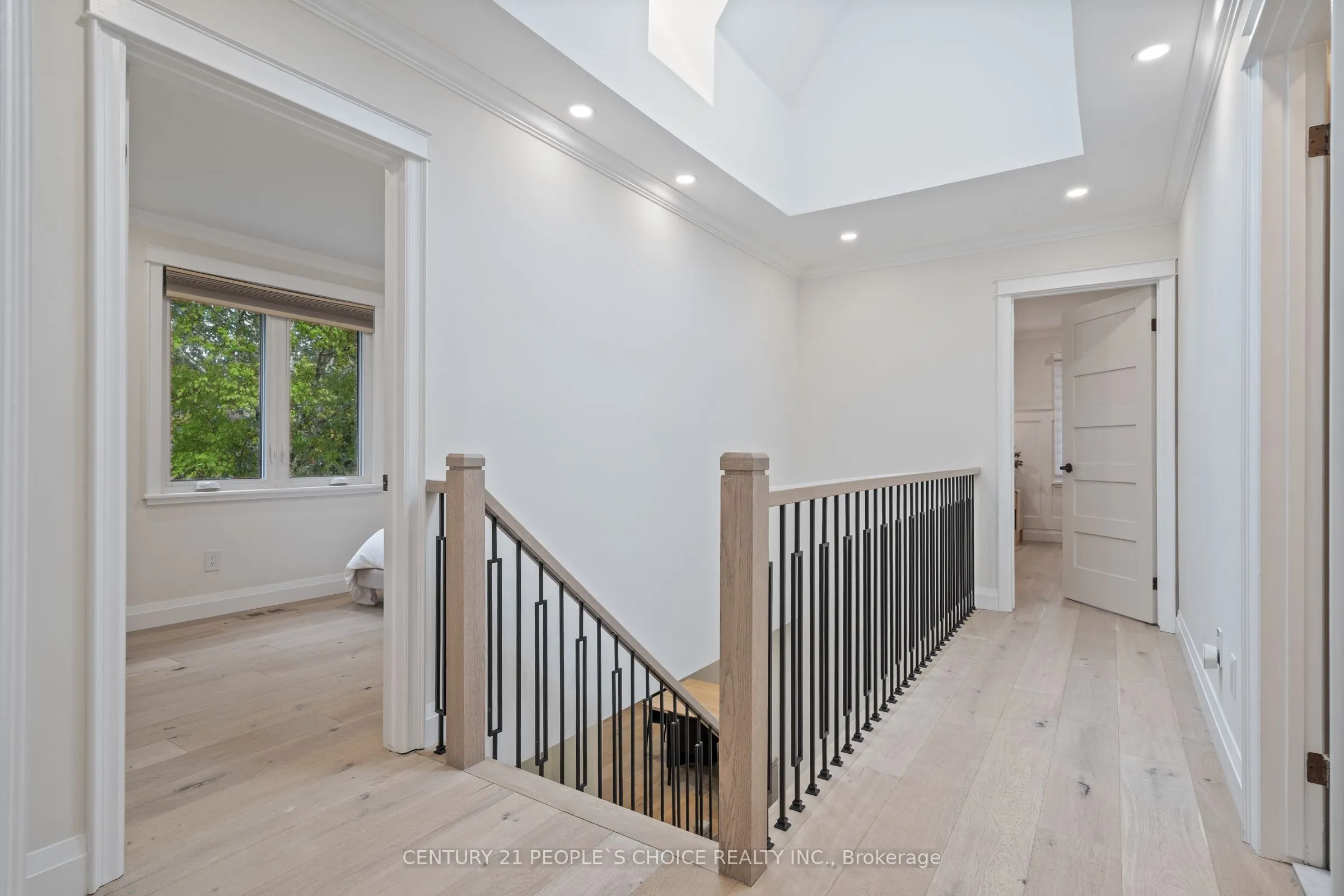 7 Carl Crescent