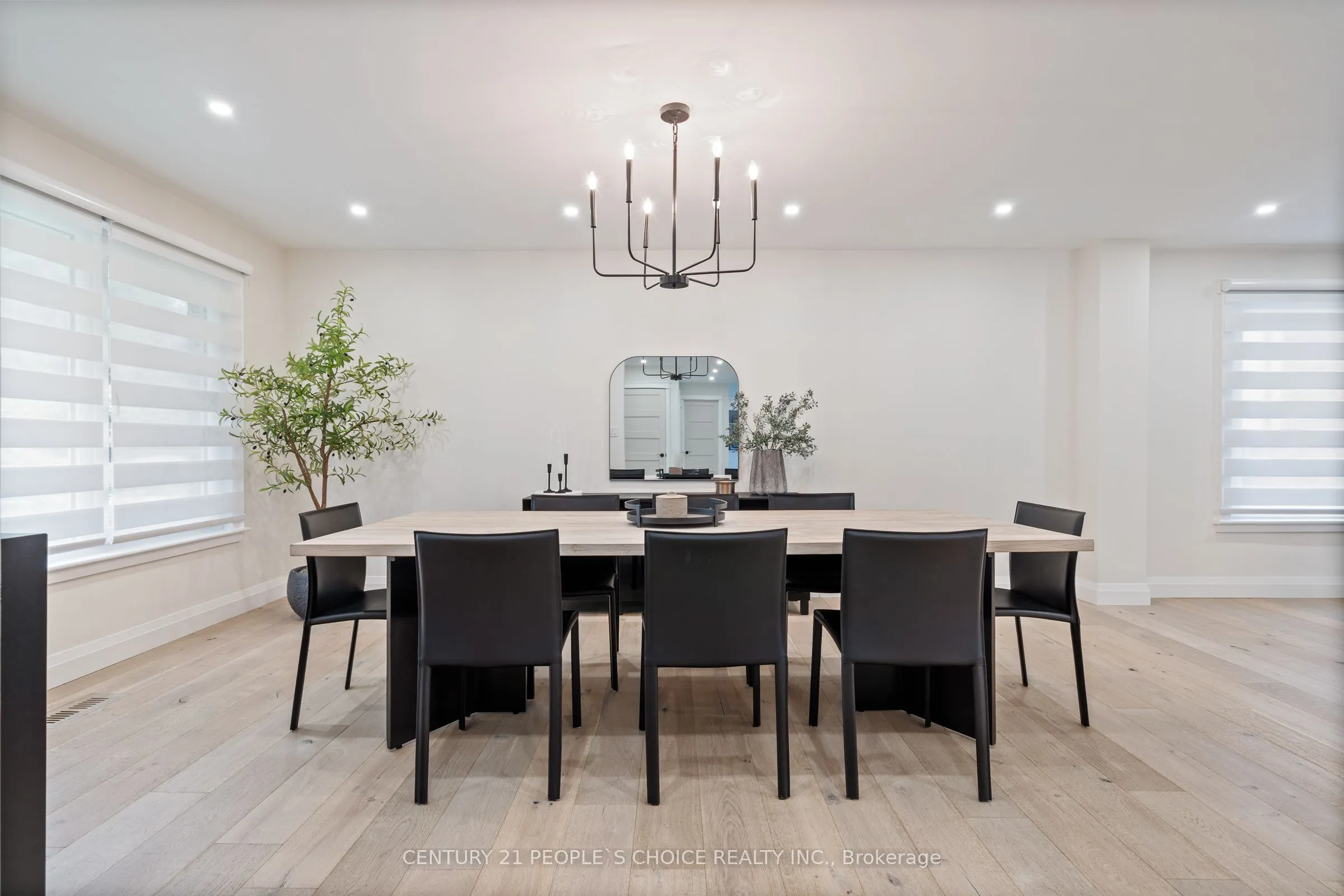 7 Carl Crescent