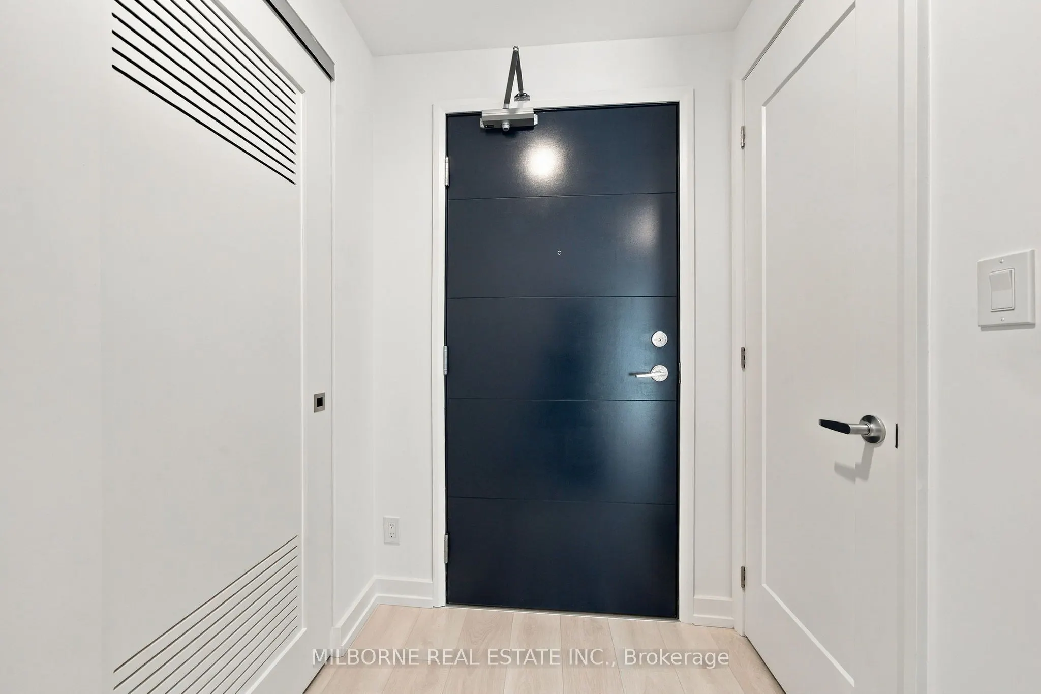 75 James Street S #309