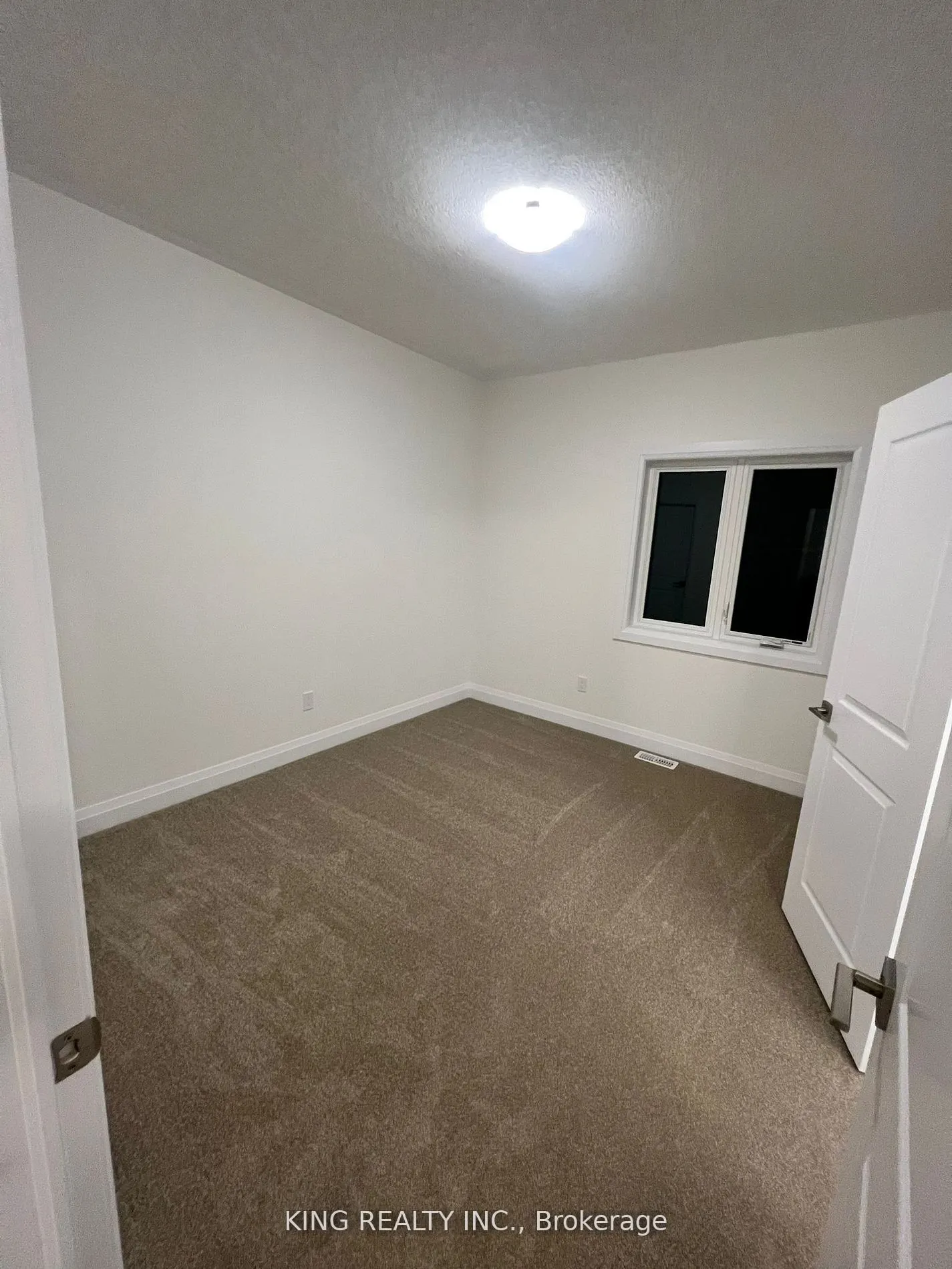 27 Carina Street