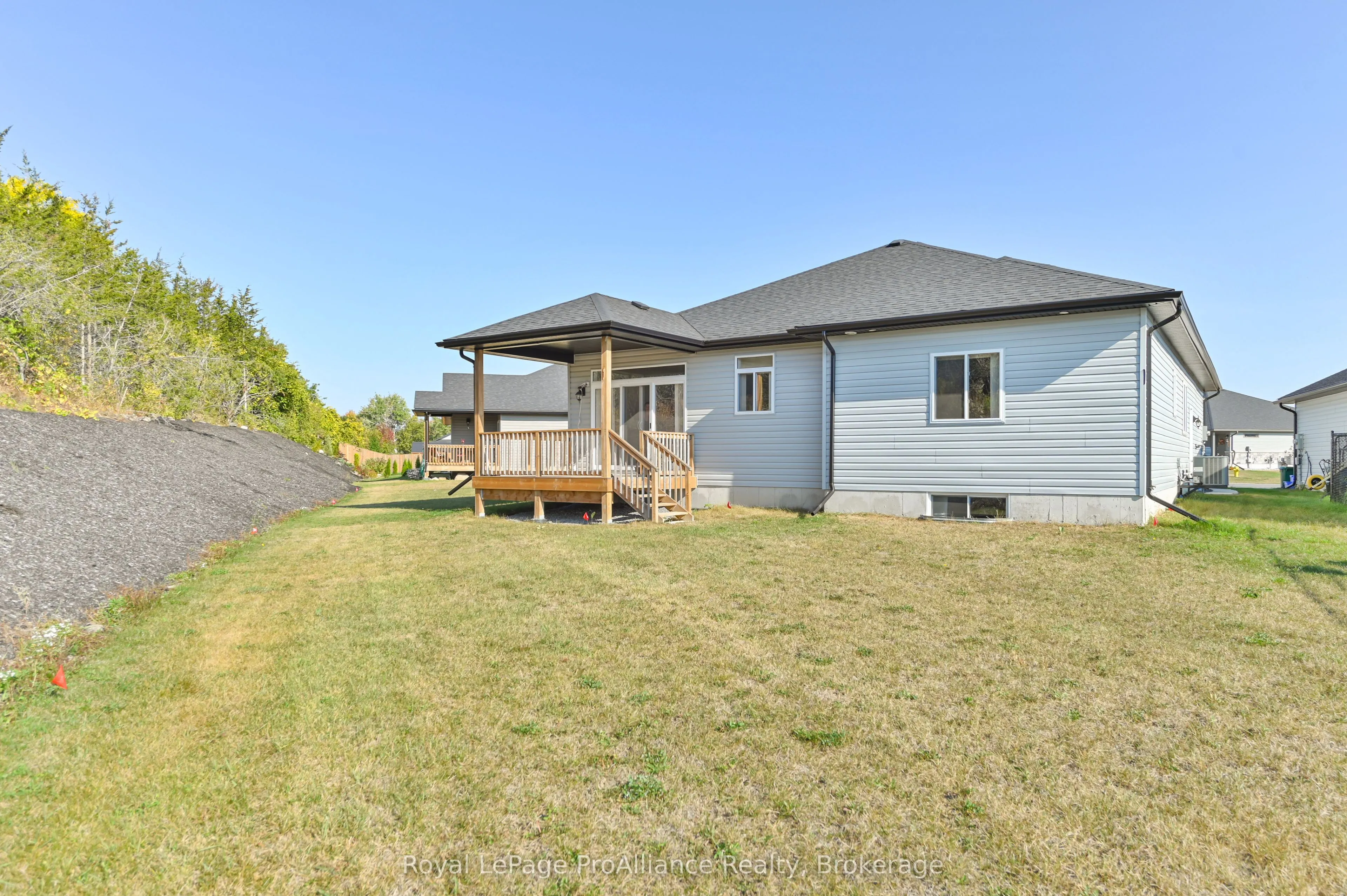 16 Lehtinen Crescent
