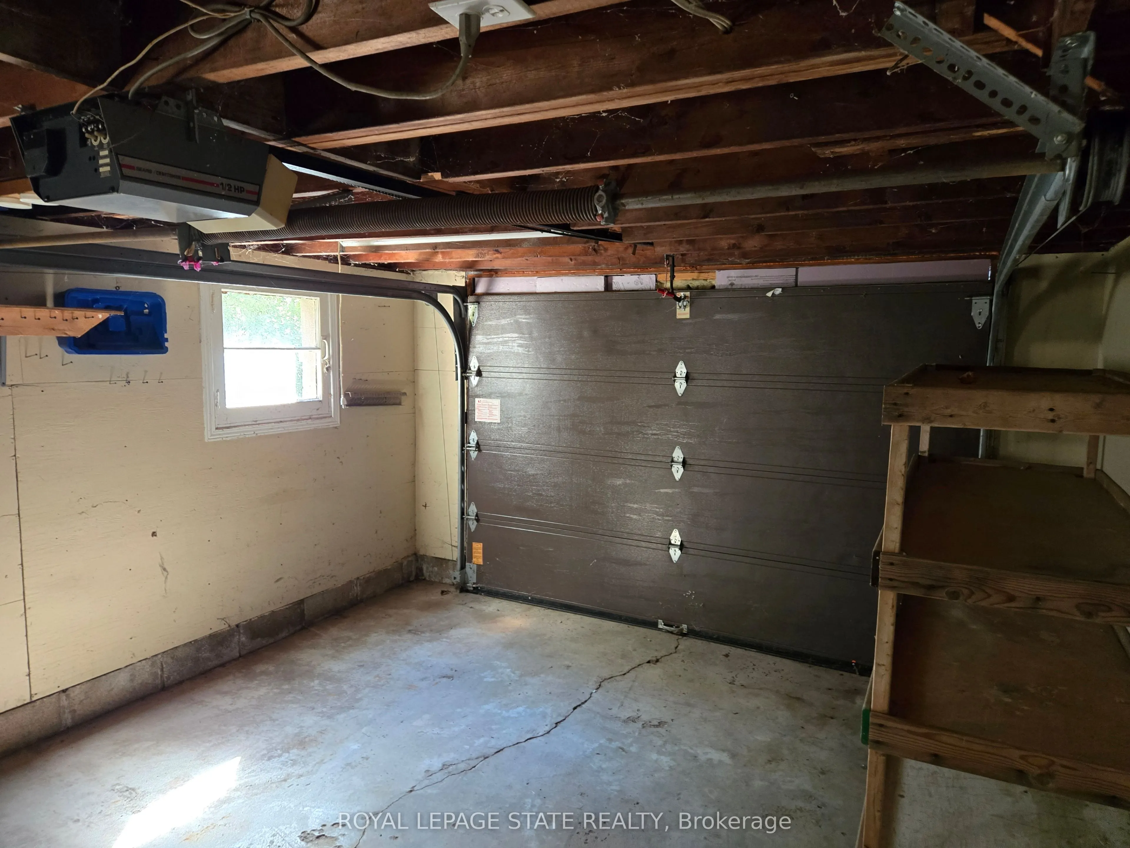 538 Main Street W
