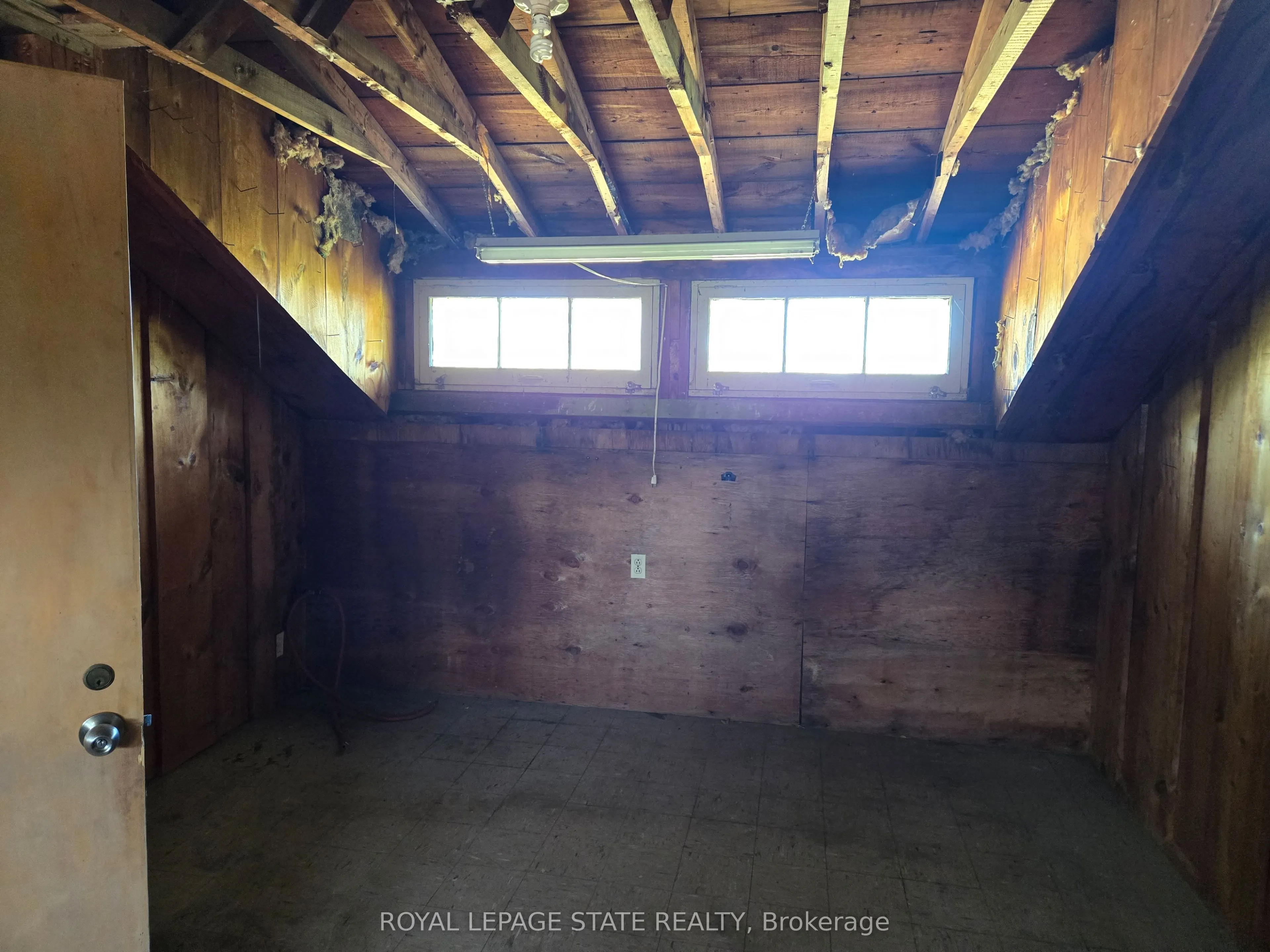 538 Main Street W
