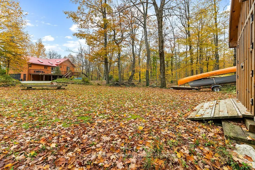 569263 Sideroad 6 Road