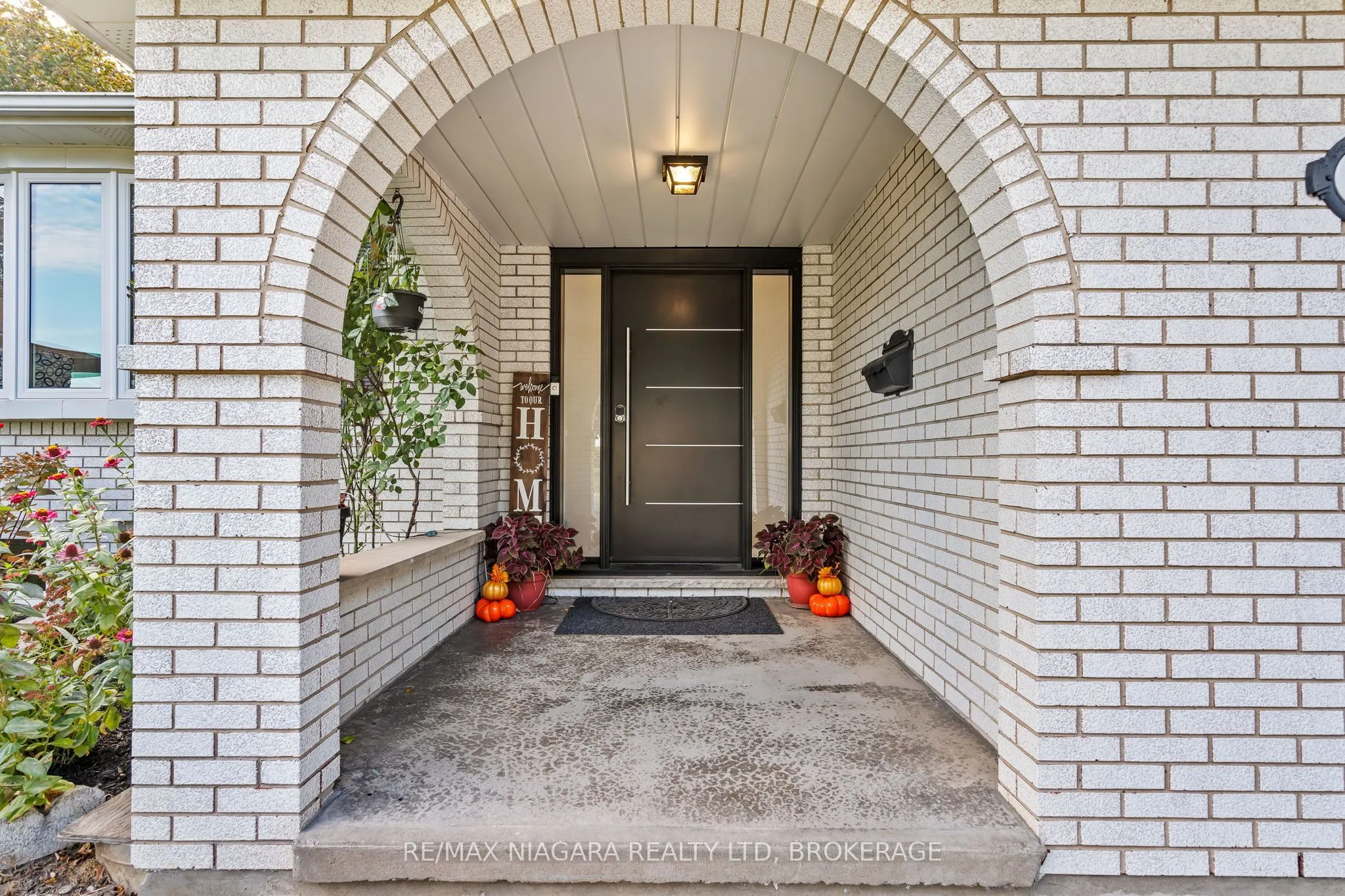31 Jessica Drive