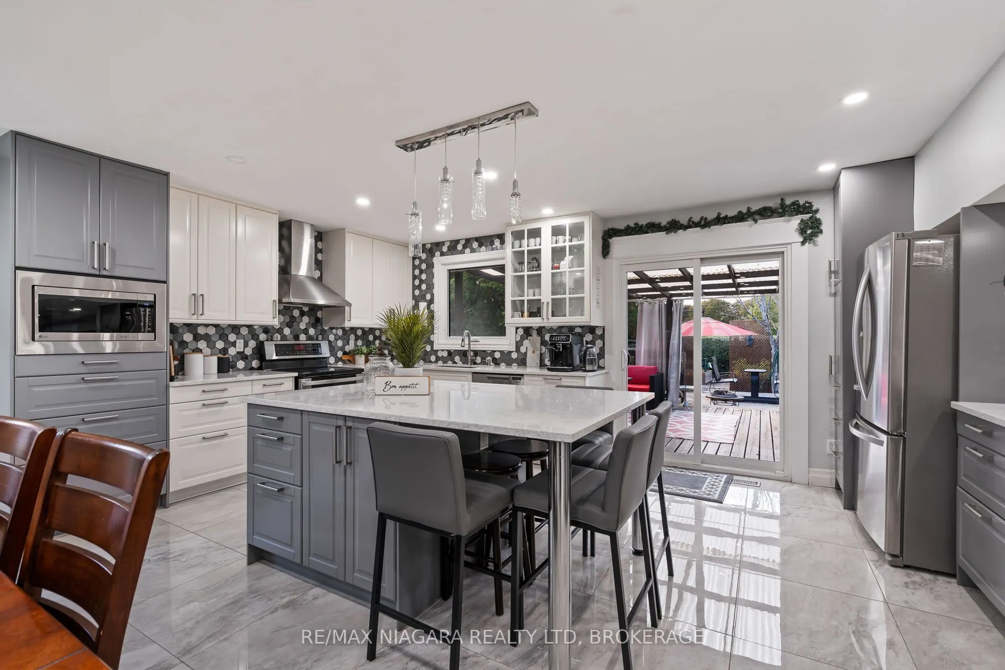 31 Jessica Drive