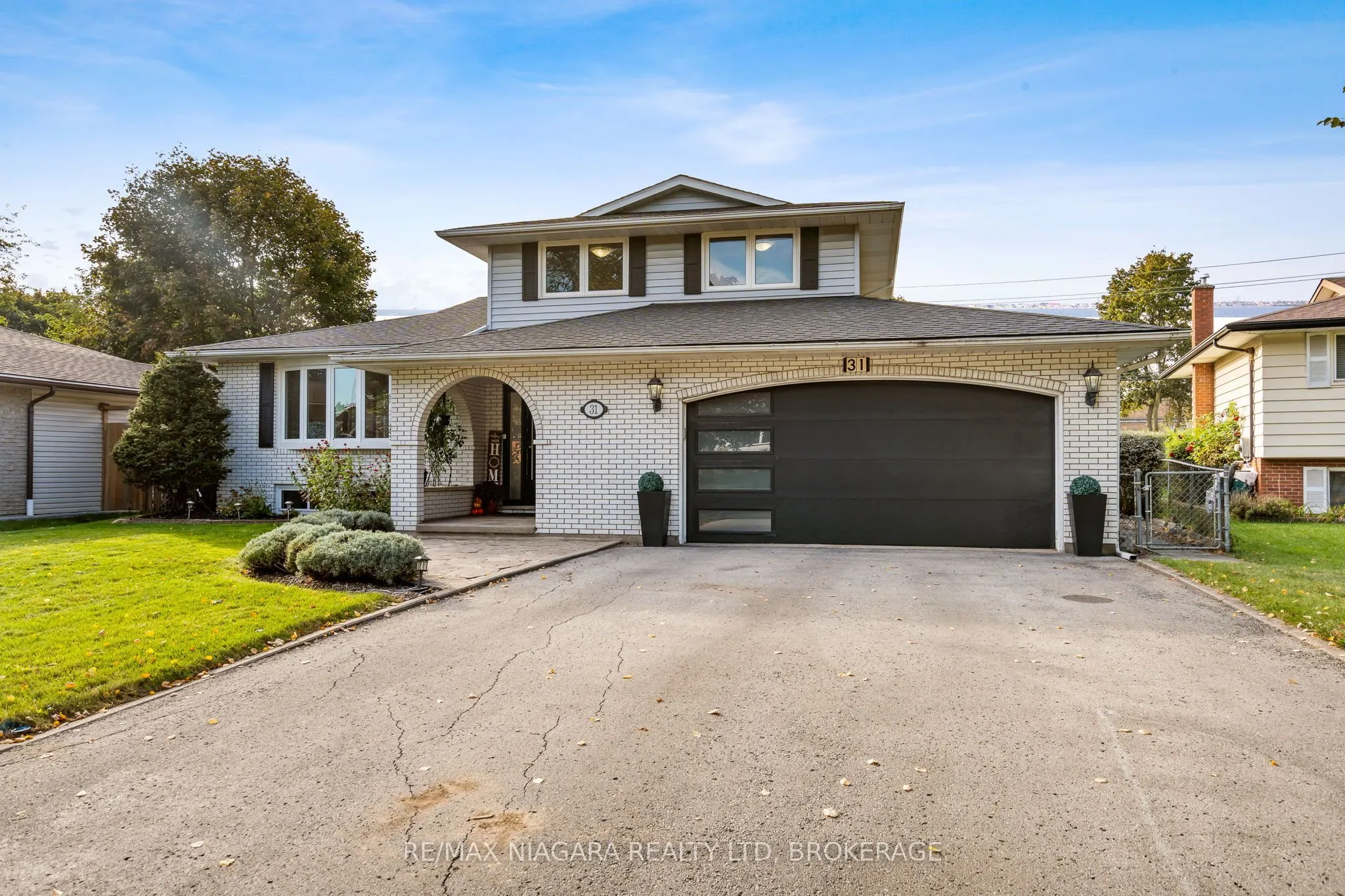 31 Jessica Drive